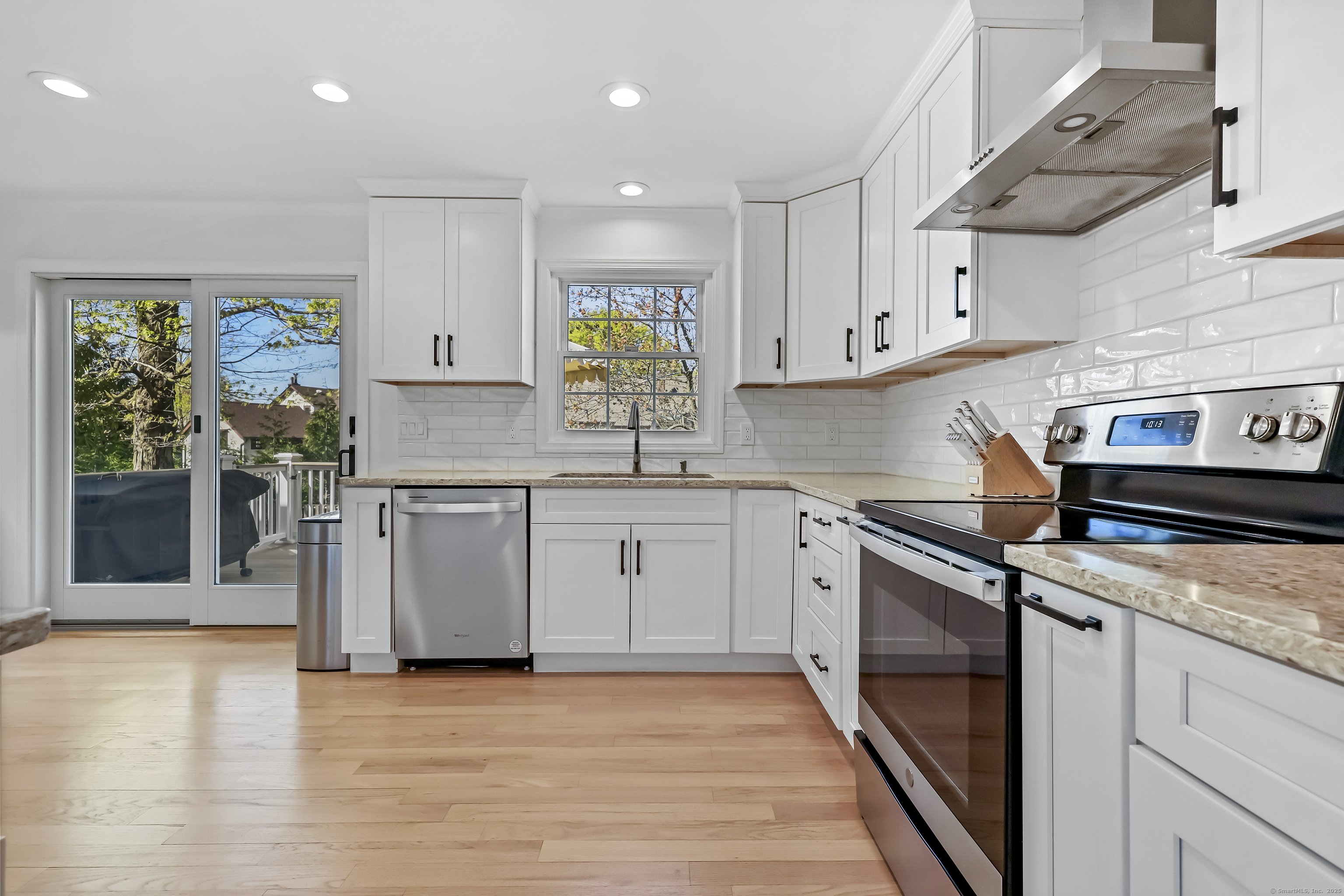4 Duffys, Darien, Connecticut 06820