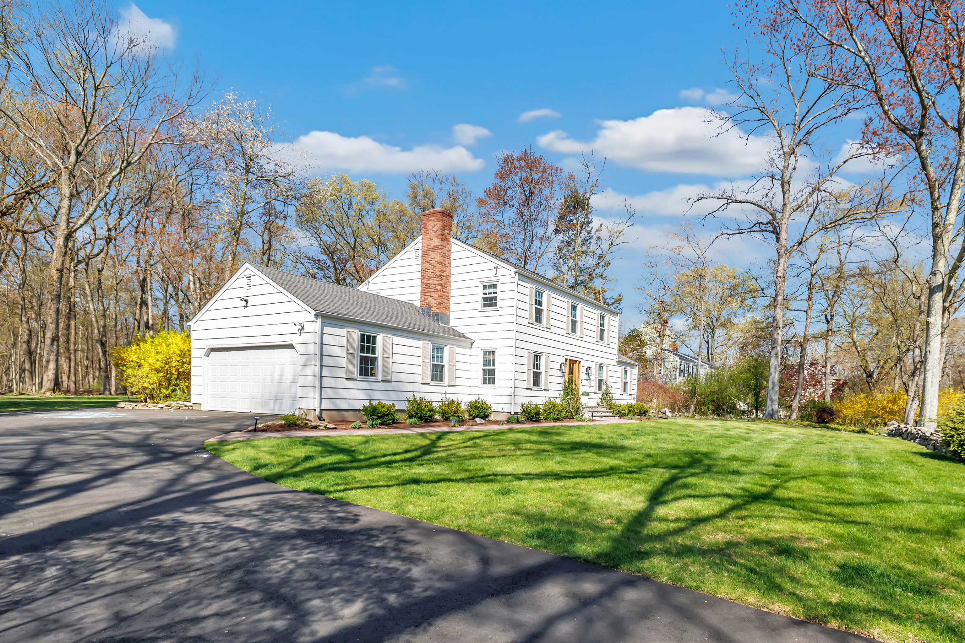 1115 Galloping Hill, Fairfield, Connecticut 06824