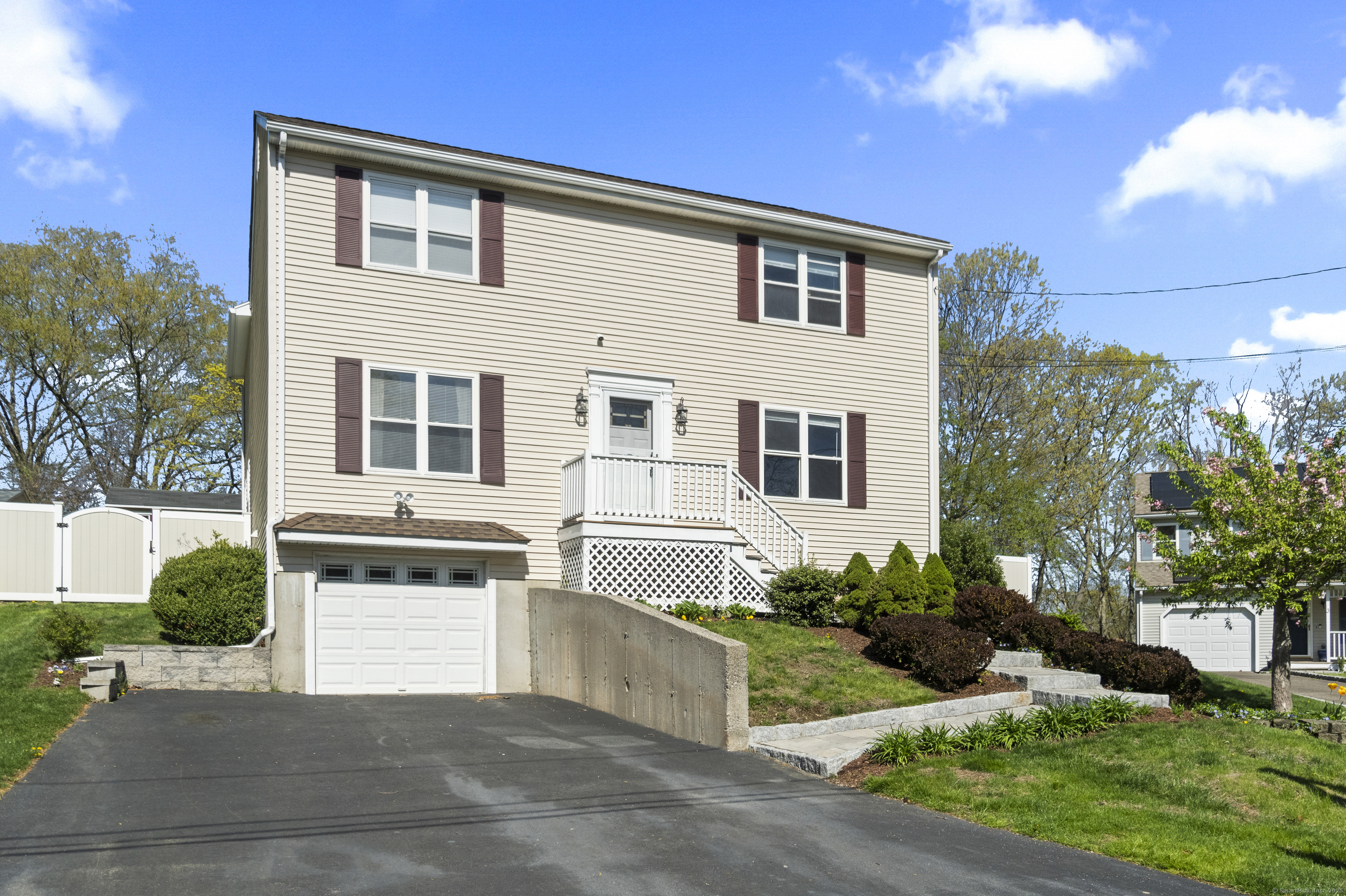 5 Ridge, Shelton, Connecticut 06484