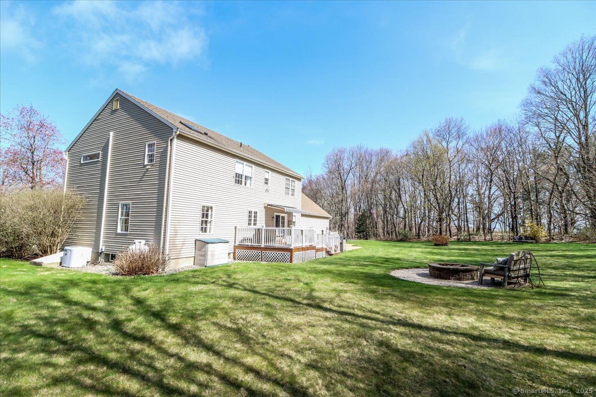 8 Winston, New Milford, Connecticut 06776