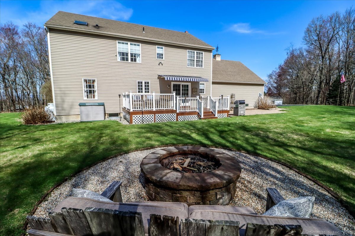 8 Winston, New Milford, Connecticut 06776