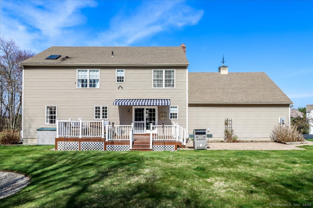 8 Winston, New Milford, Connecticut 06776