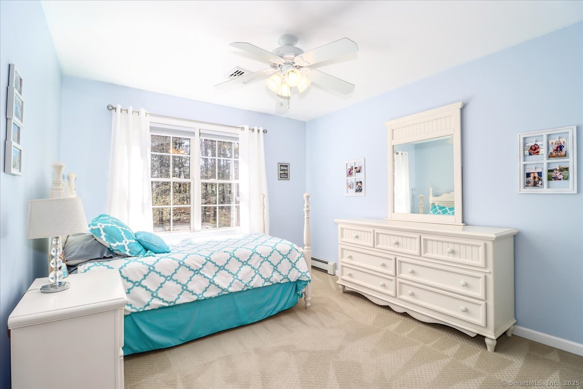 8 Winston, New Milford, Connecticut 06776