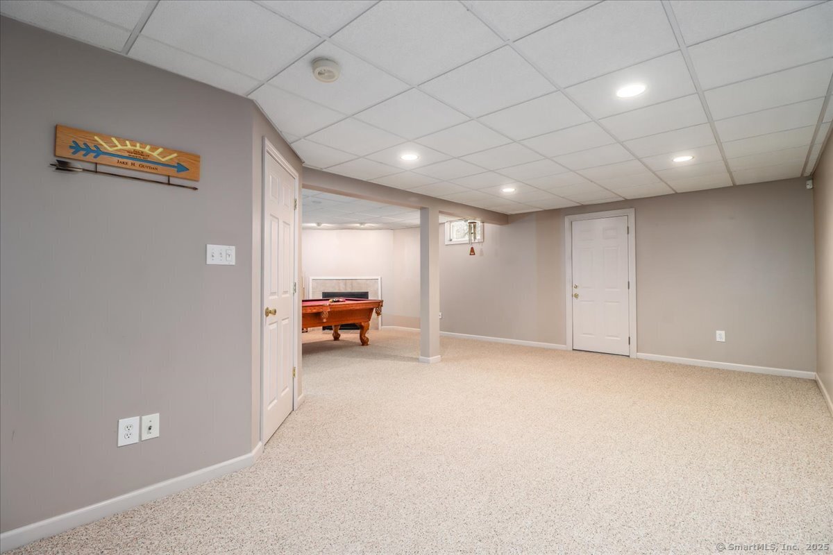 8 Winston, New Milford, Connecticut 06776