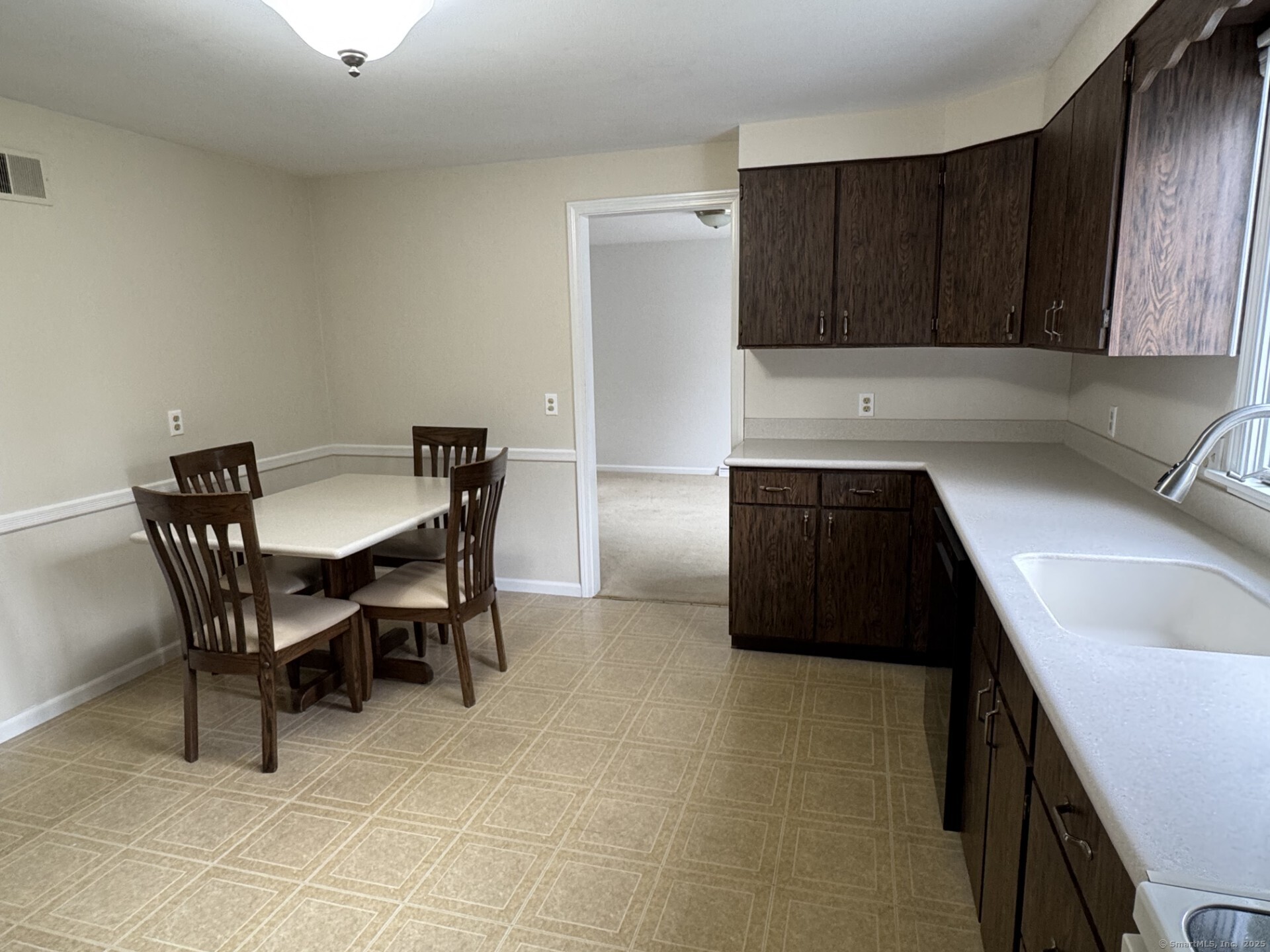 24 Abby, Hamden, Connecticut 06514