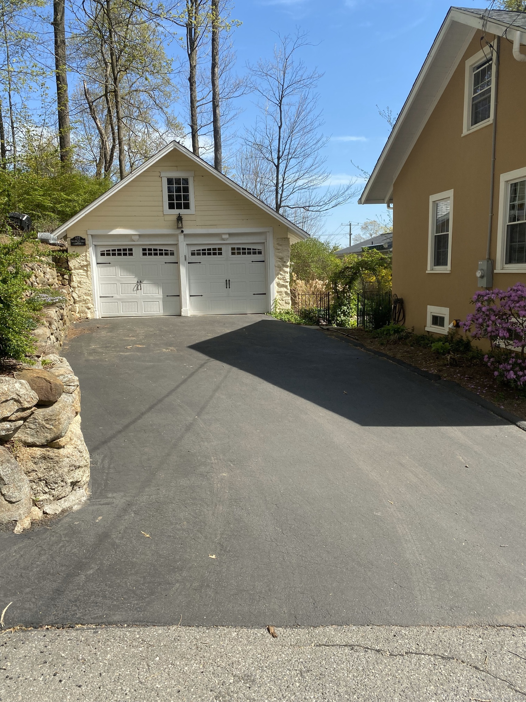 122 Litchfield, Watertown, Connecticut 06795