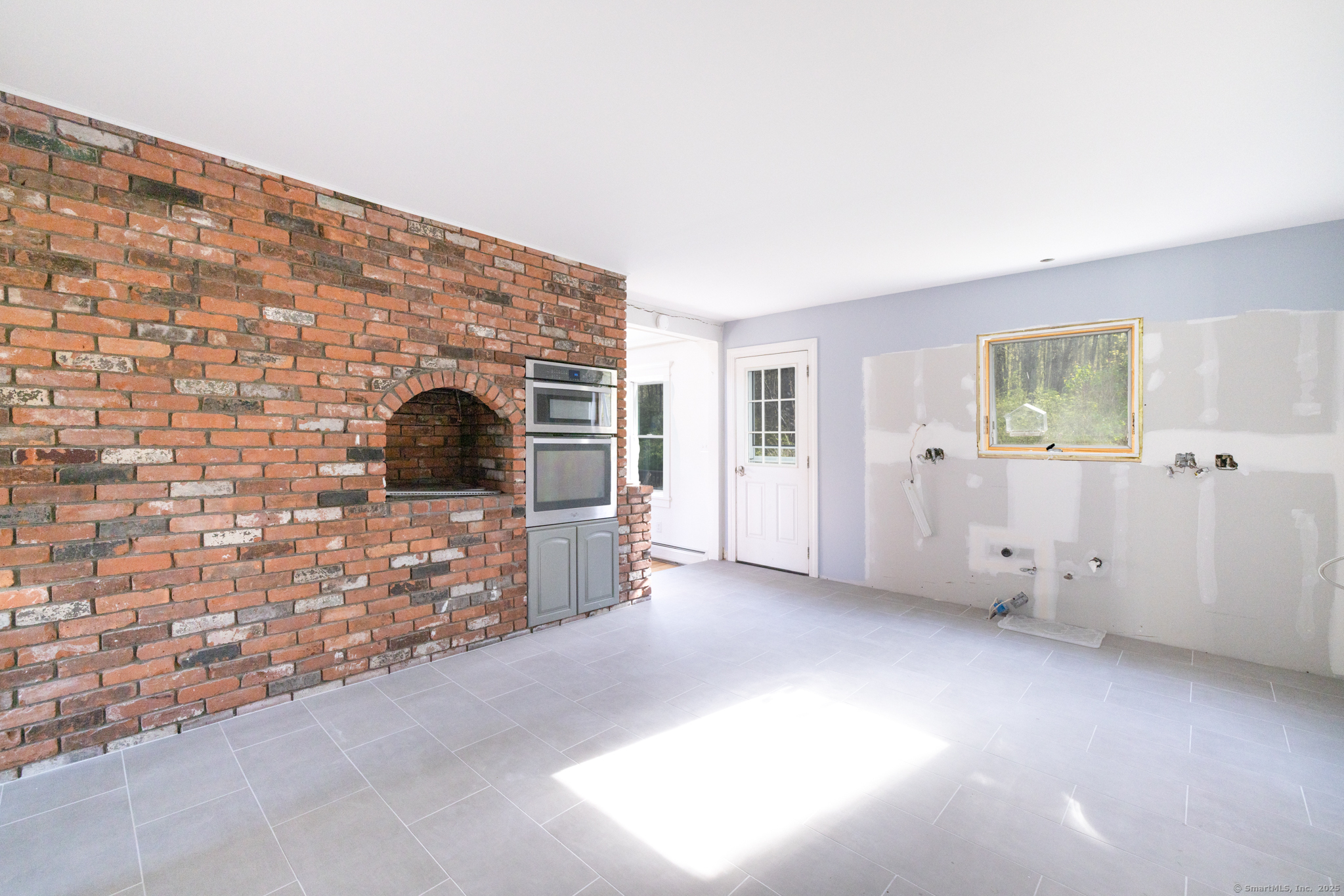 306 Brown Brook, Southbury, Connecticut 06488