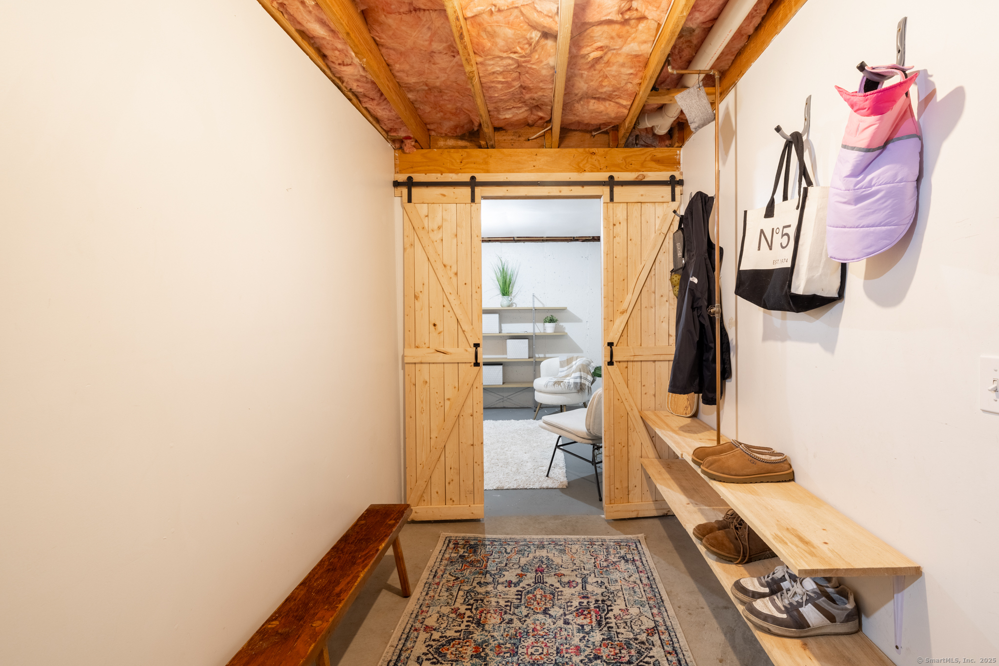 110 Glenwood, Middlebury, Connecticut 06762