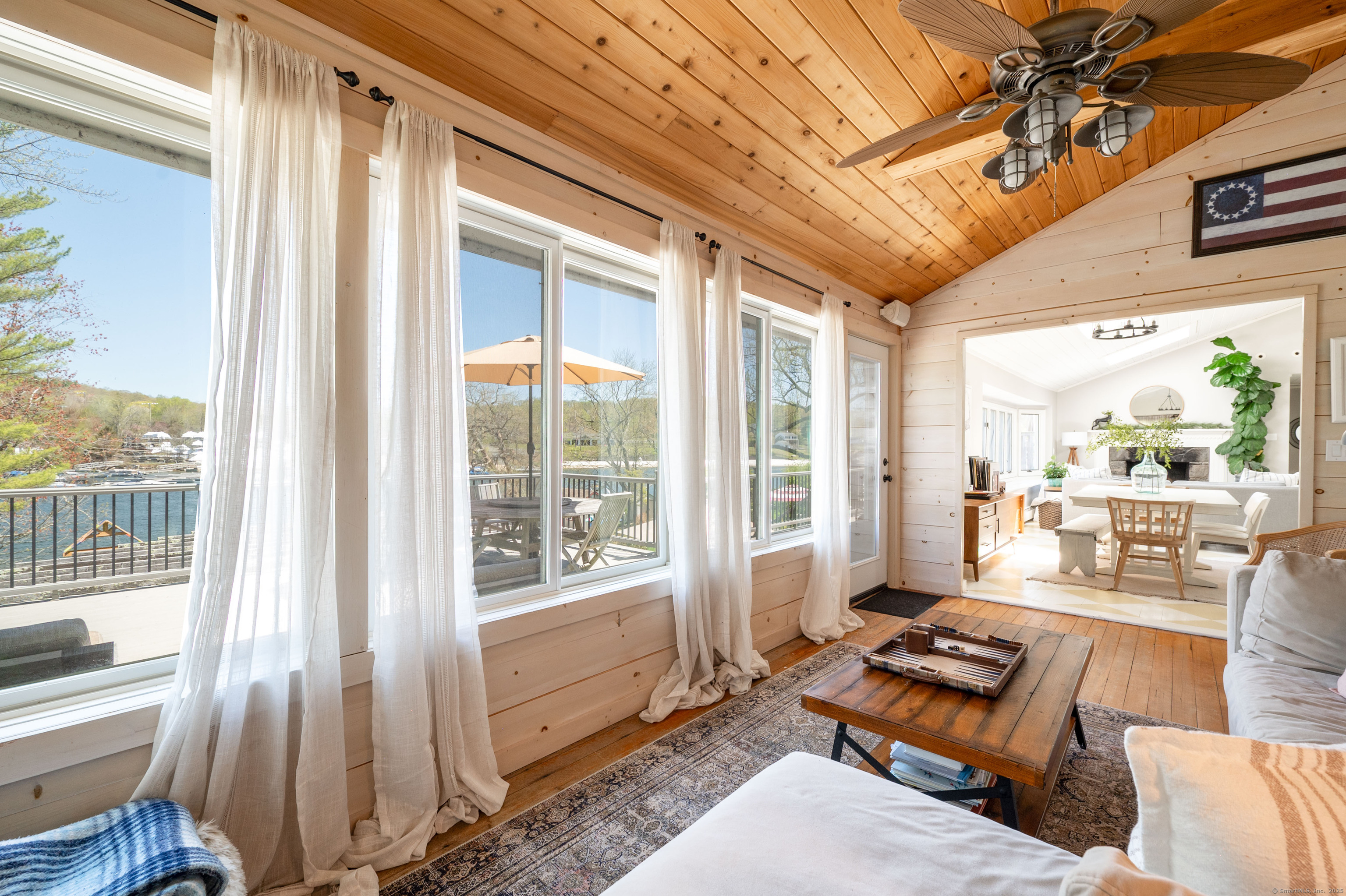 70 Lake Shore, Brookfield, Connecticut 06804