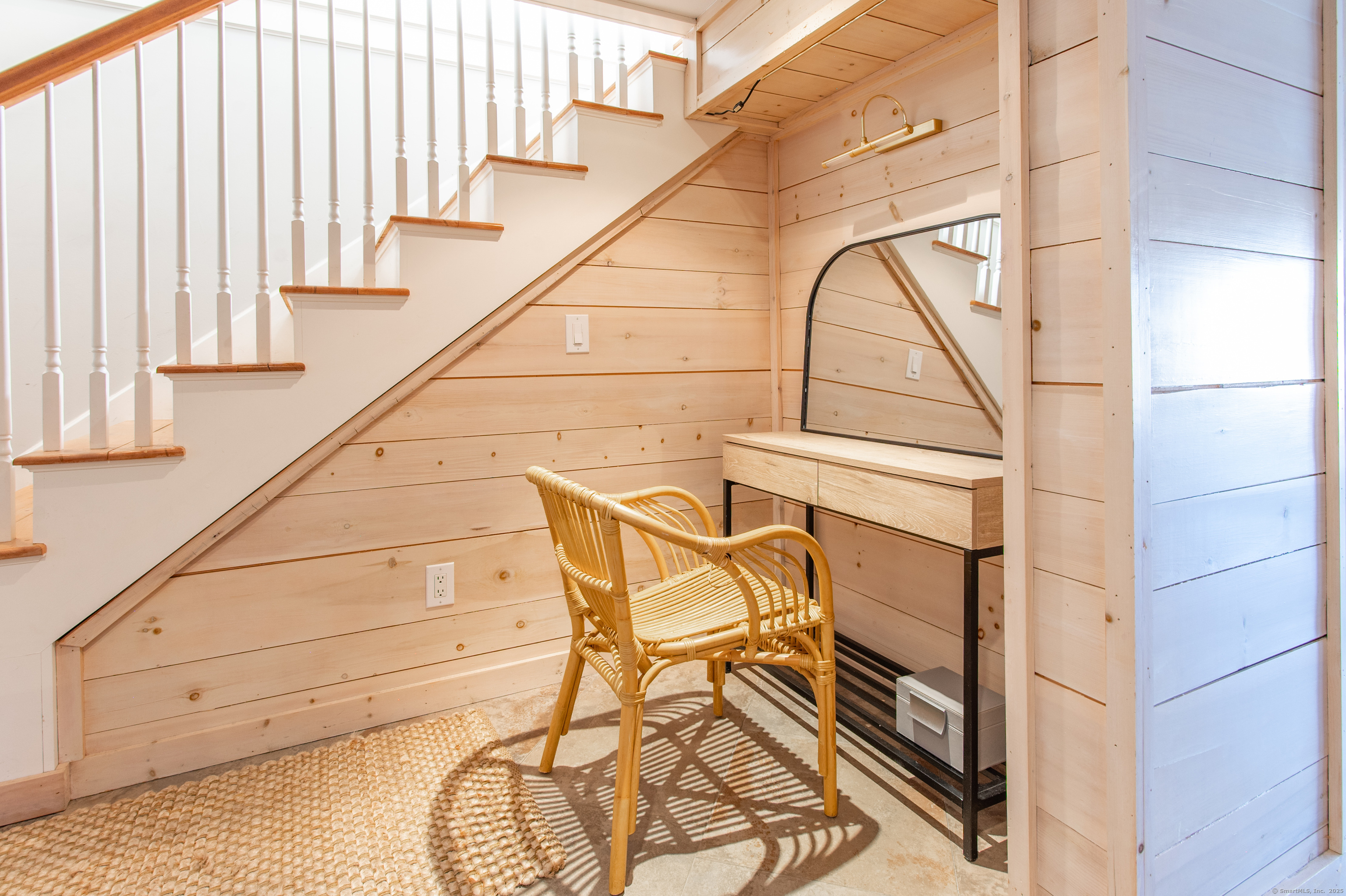 70 Lake Shore, Brookfield, Connecticut 06804