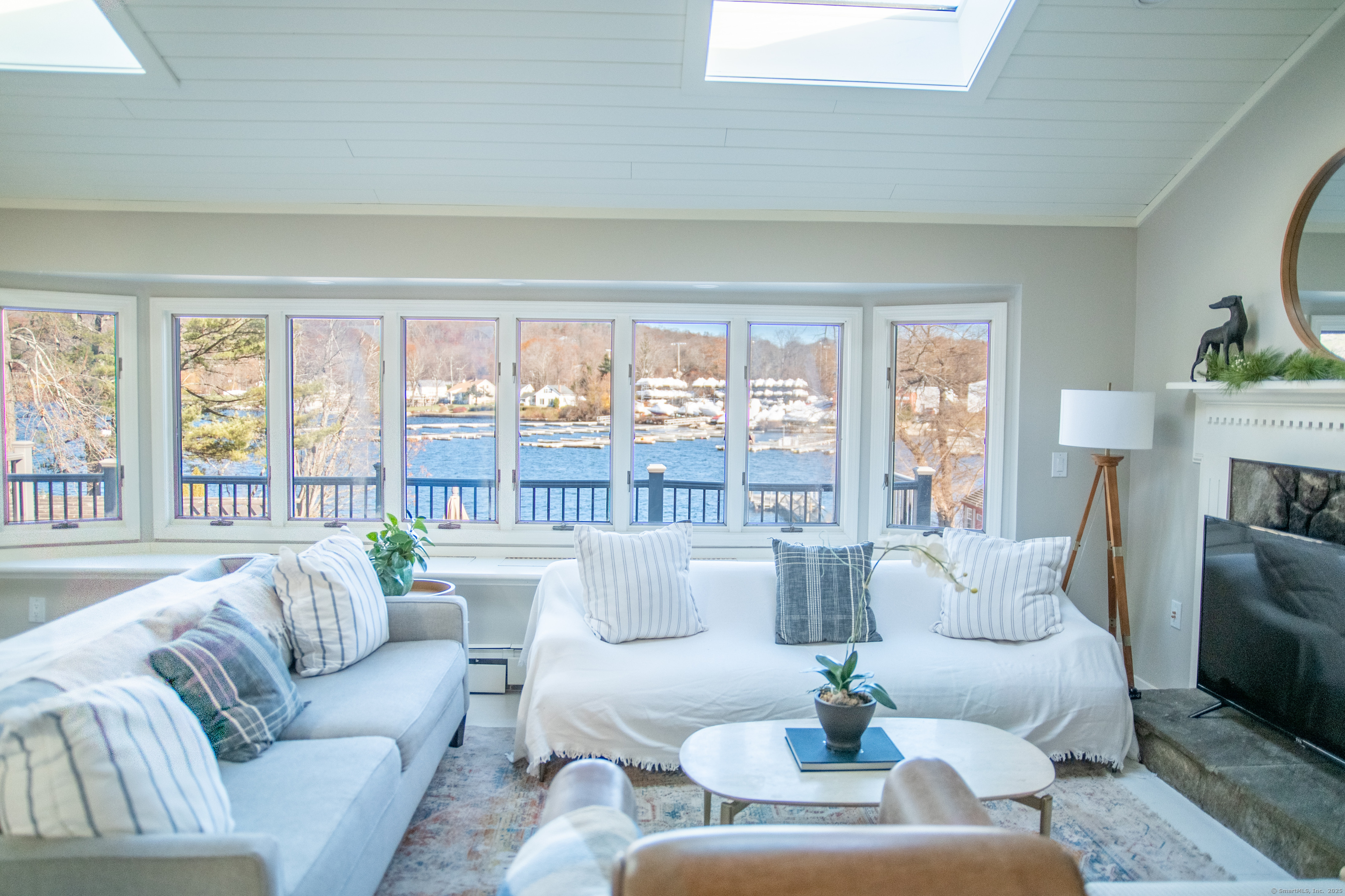 70 Lake Shore, Brookfield, Connecticut 06804