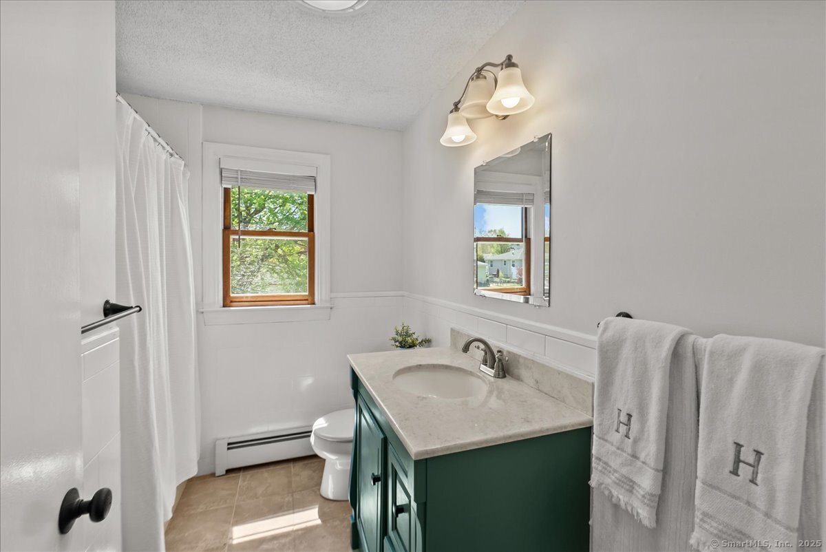 37 Green, Wallingford, Connecticut 06492