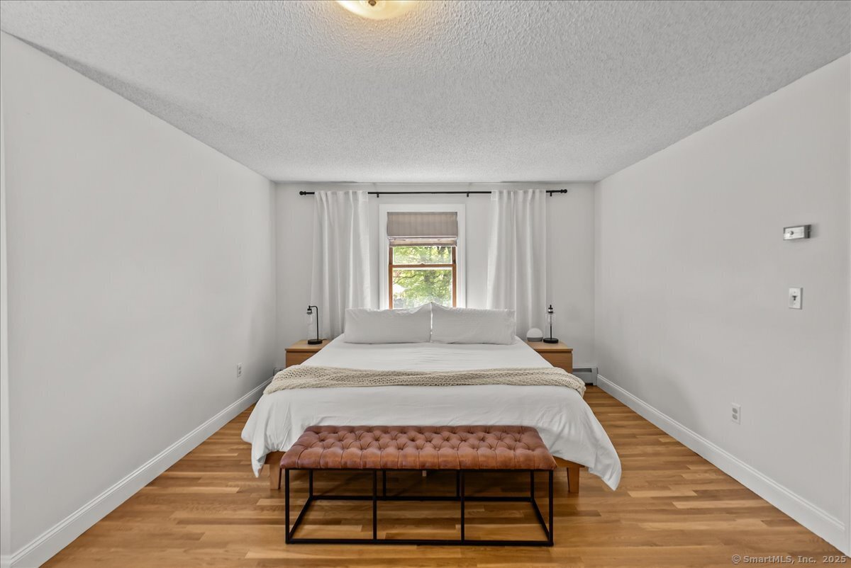 37 Green, Wallingford, Connecticut 06492