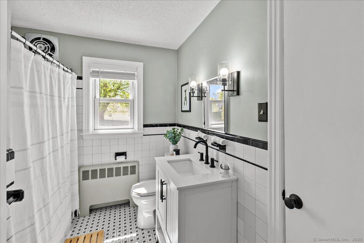 37 Green, Wallingford, Connecticut 06492