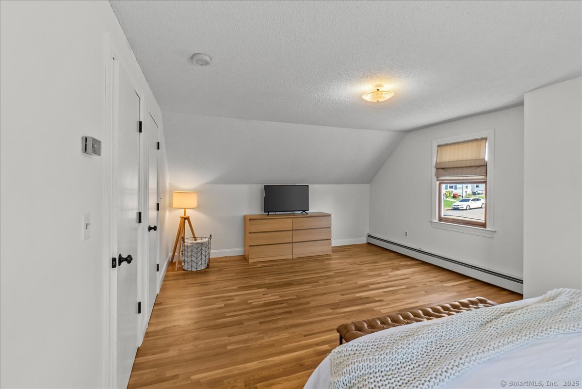 37 Green, Wallingford, Connecticut 06492