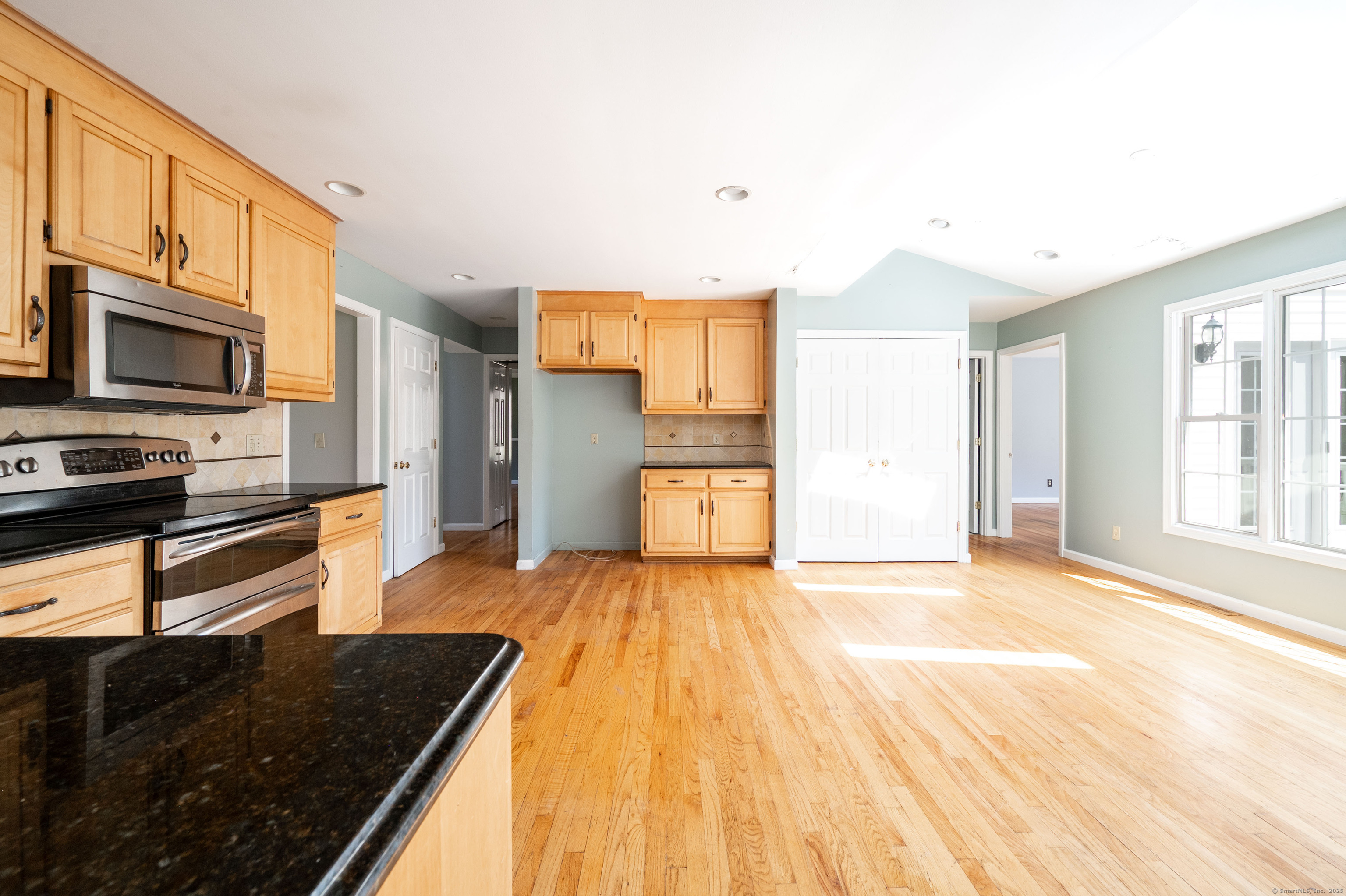 25 Stonegate, Southbury, Connecticut 06488