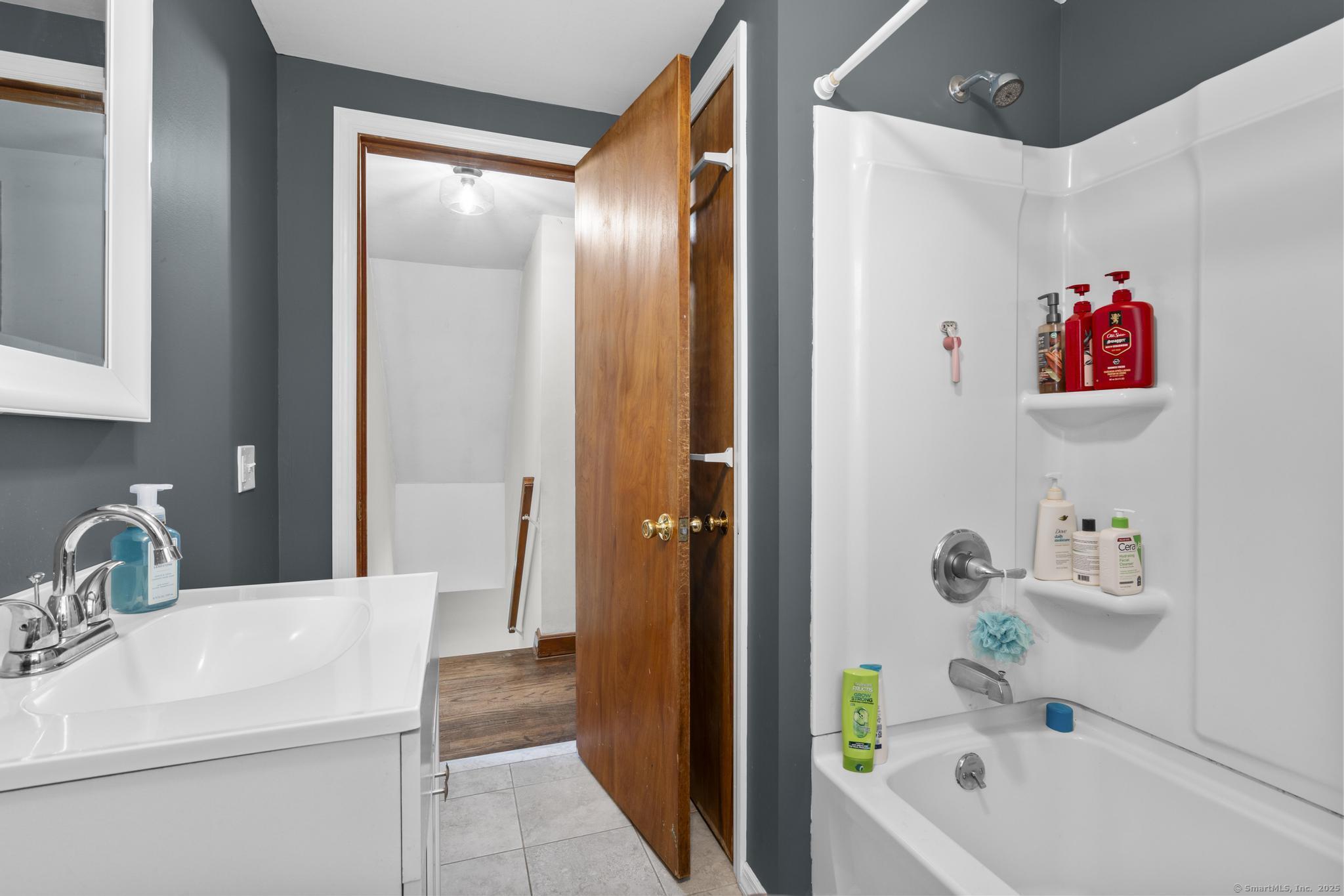 210 Sachem Head, Guilford, Connecticut 06437