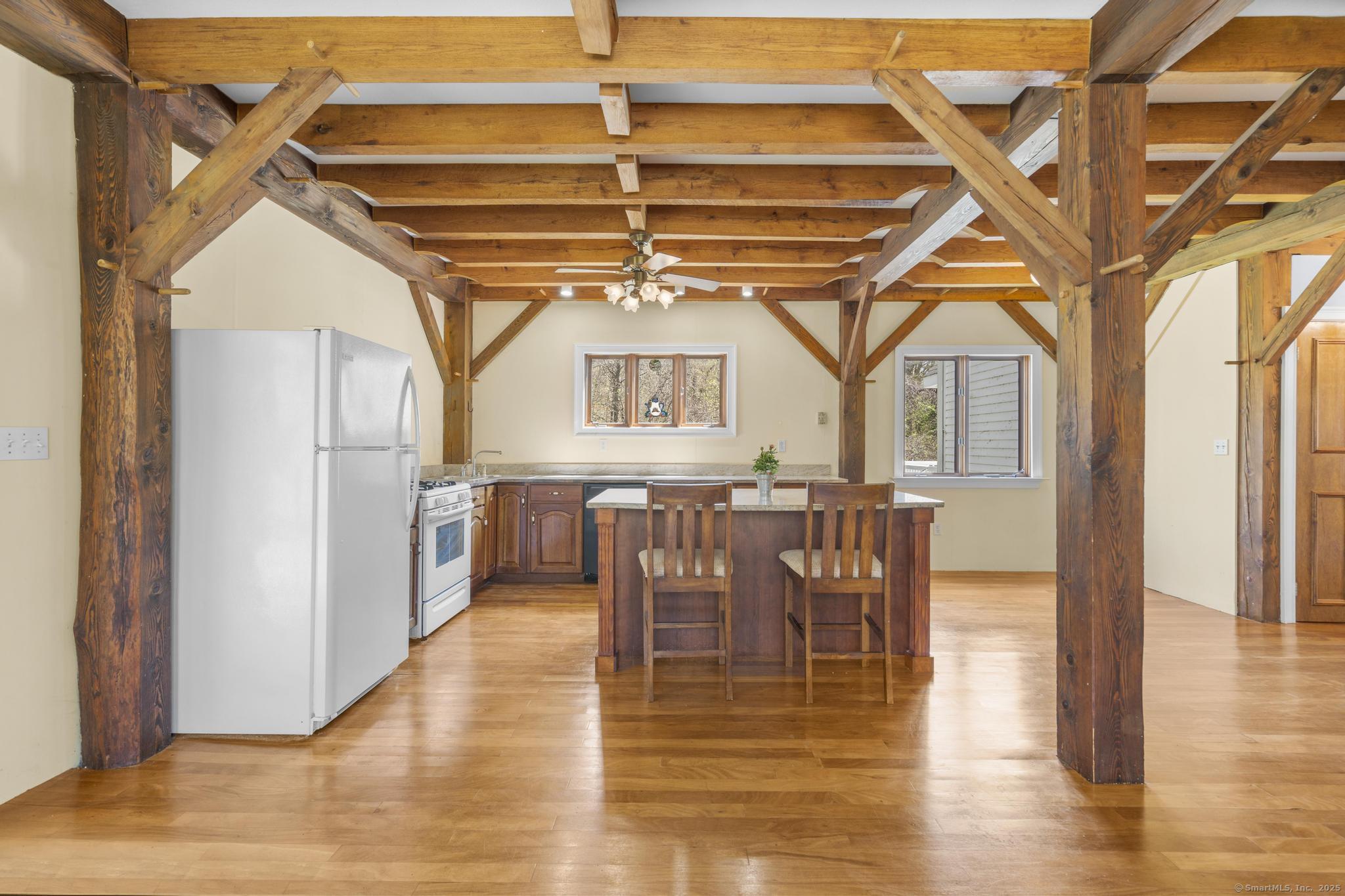 204 Sachem Head, Guilford, Connecticut 06437