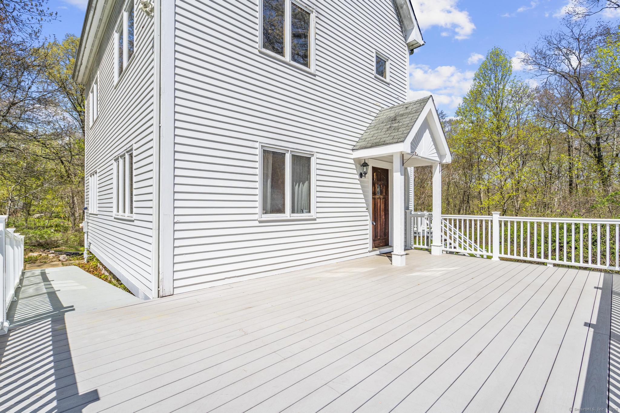 204 Sachem Head, Guilford, Connecticut 06437