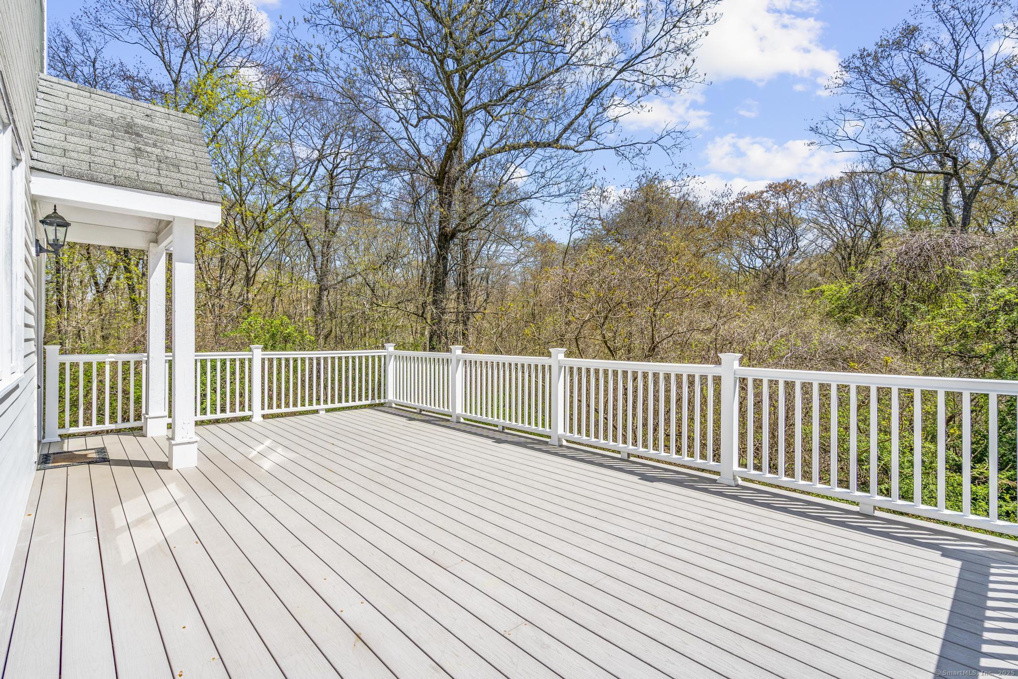 204 Sachem Head, Guilford, Connecticut 06437