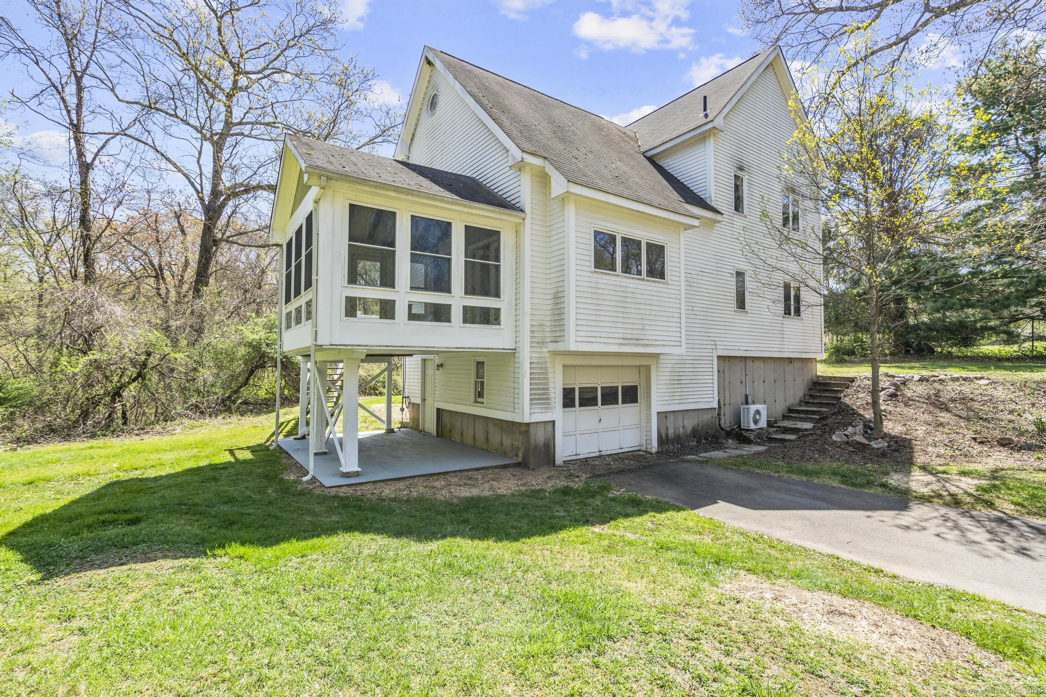 204 Sachem Head, Guilford, Connecticut 06437