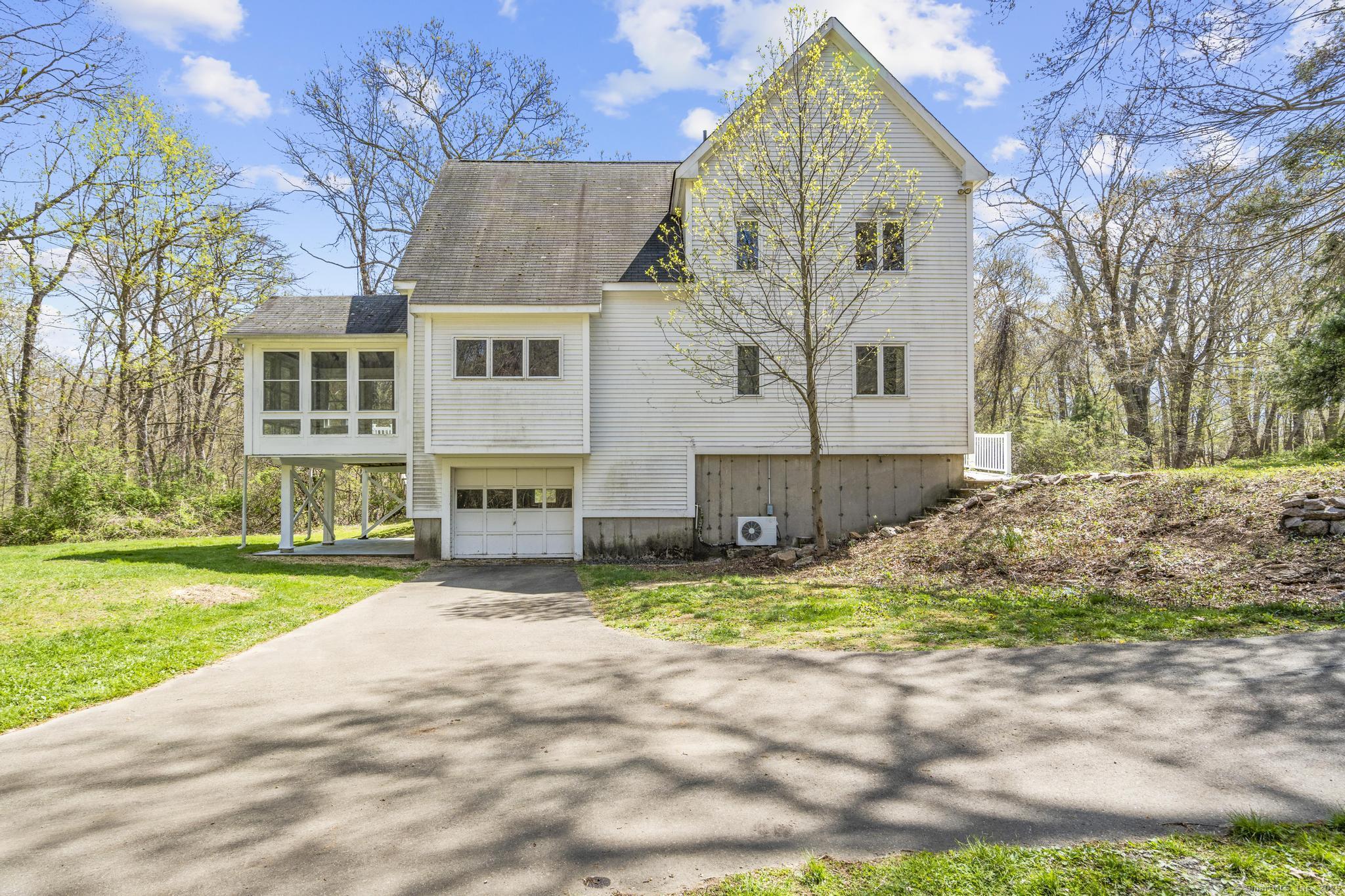 204 Sachem Head, Guilford, Connecticut 06437