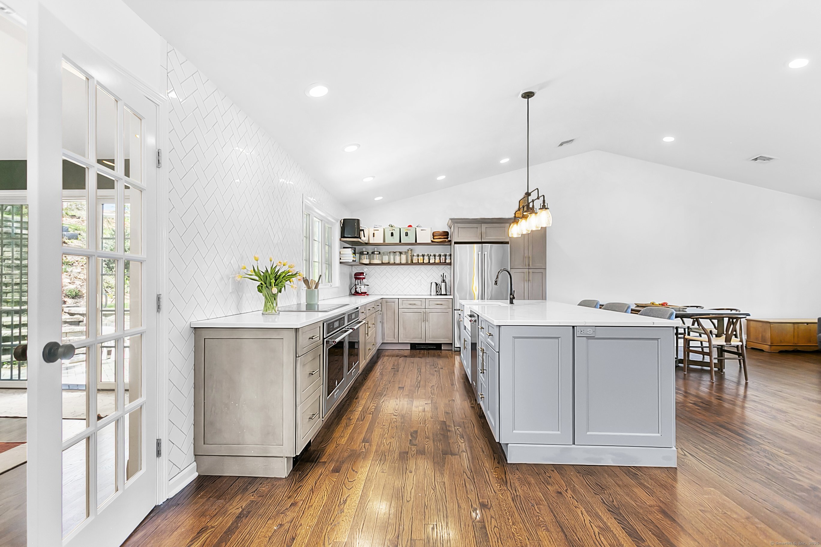 95 Brighton View, Fairfield, Connecticut 06824