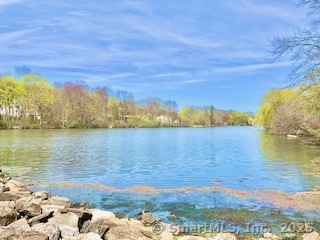 21 Alan, Danbury, Connecticut 06811