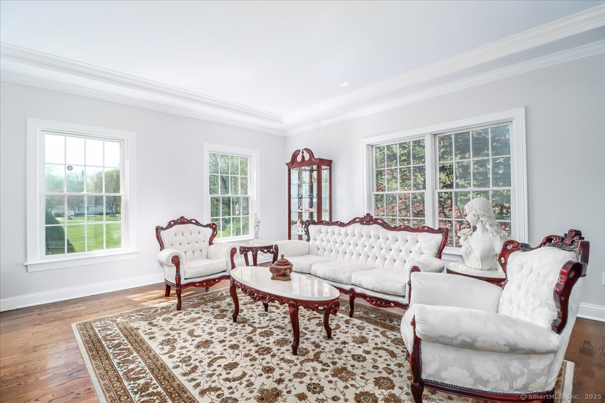 6 Starrs Plain, Danbury, Connecticut 06810