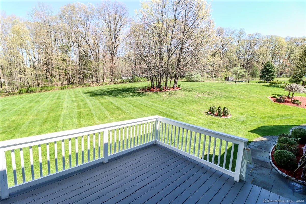 6 Starrs Plain, Danbury, Connecticut 06810