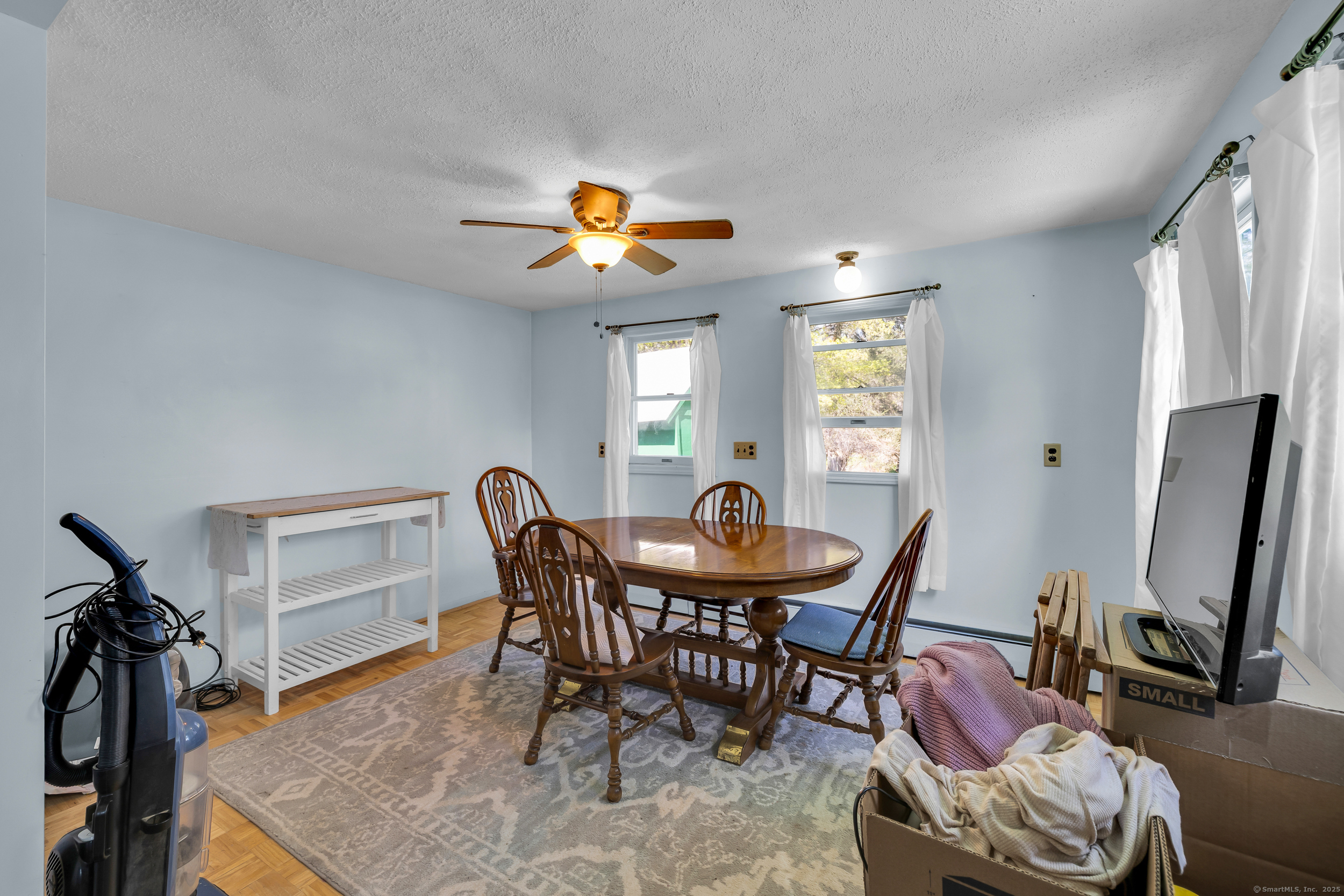 52 Wickett, New Hartford, Connecticut 06057