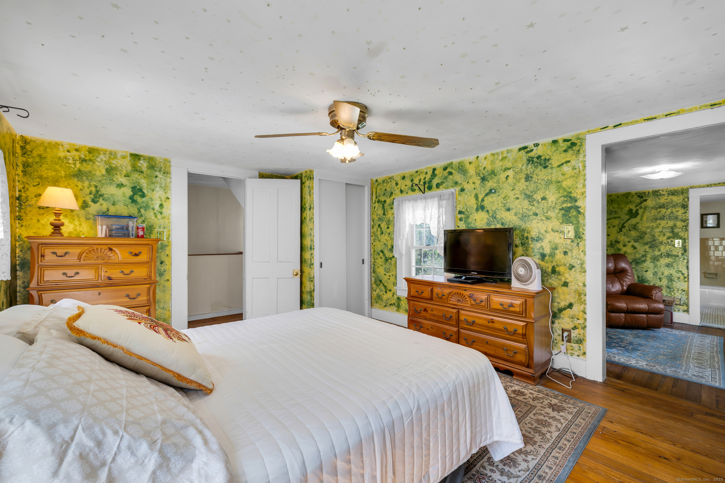 52 Wickett, New Hartford, Connecticut 06057