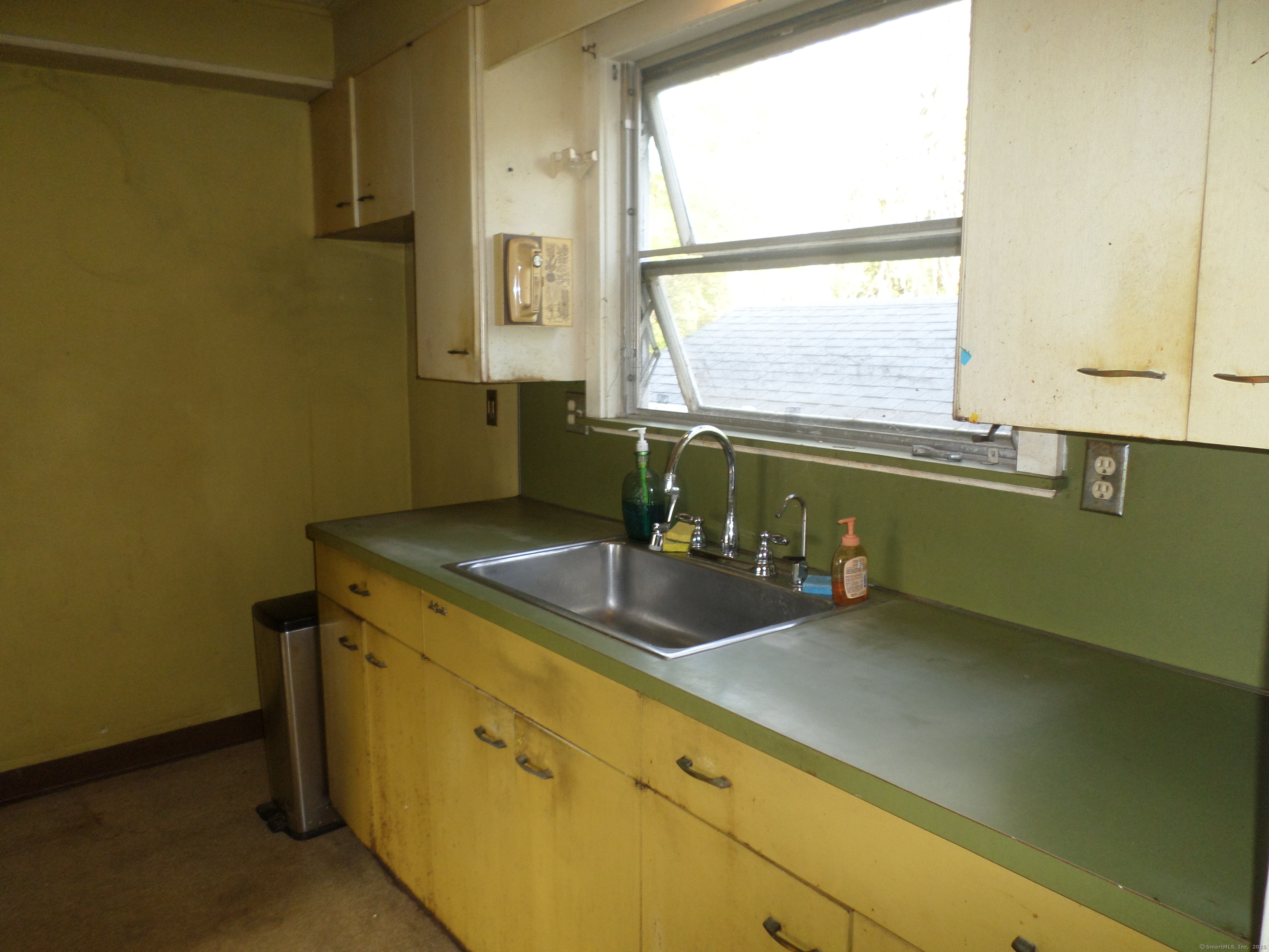 51 Hepburn, Hamden, Connecticut 06517