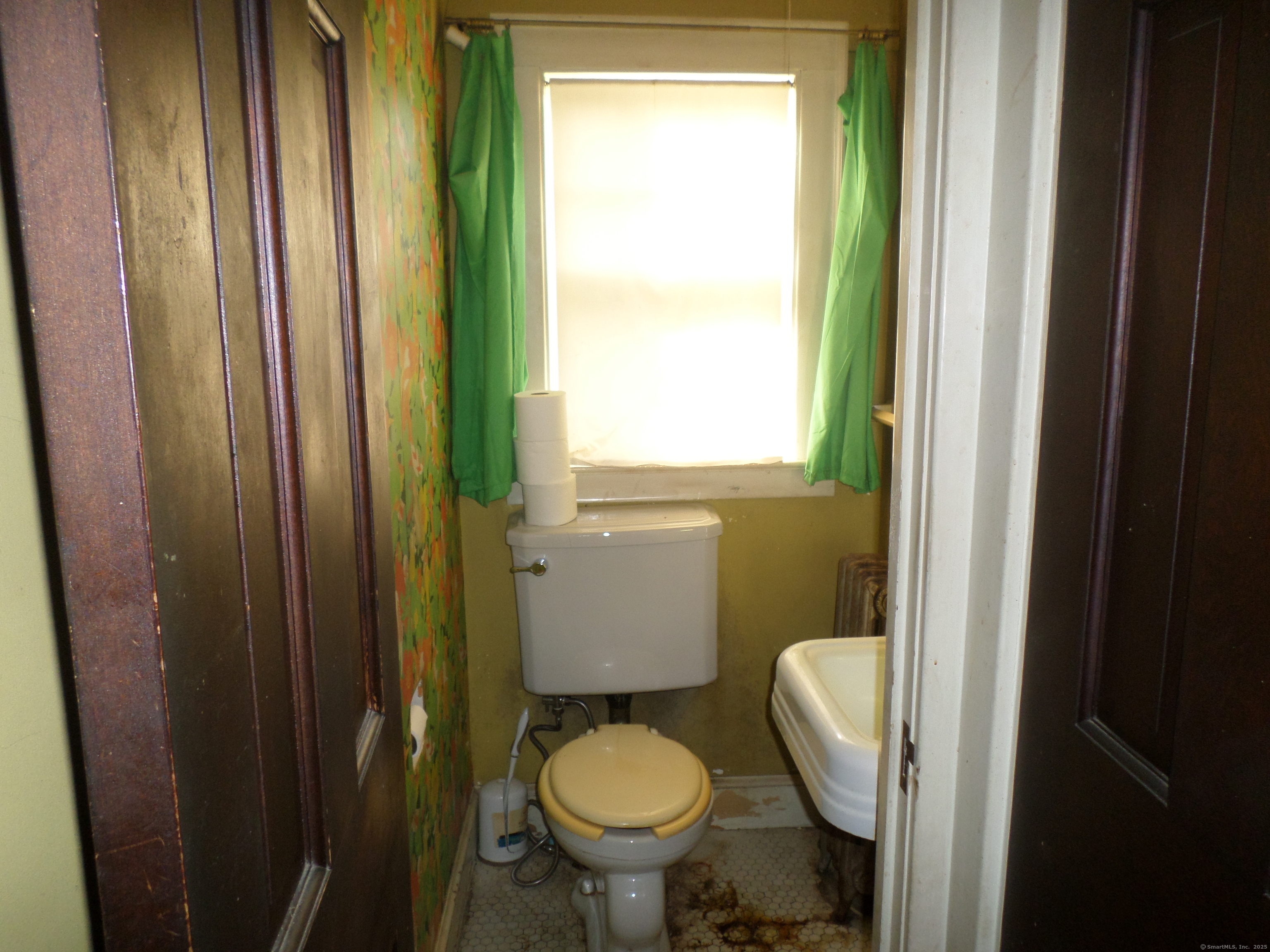 51 Hepburn, Hamden, Connecticut 06517
