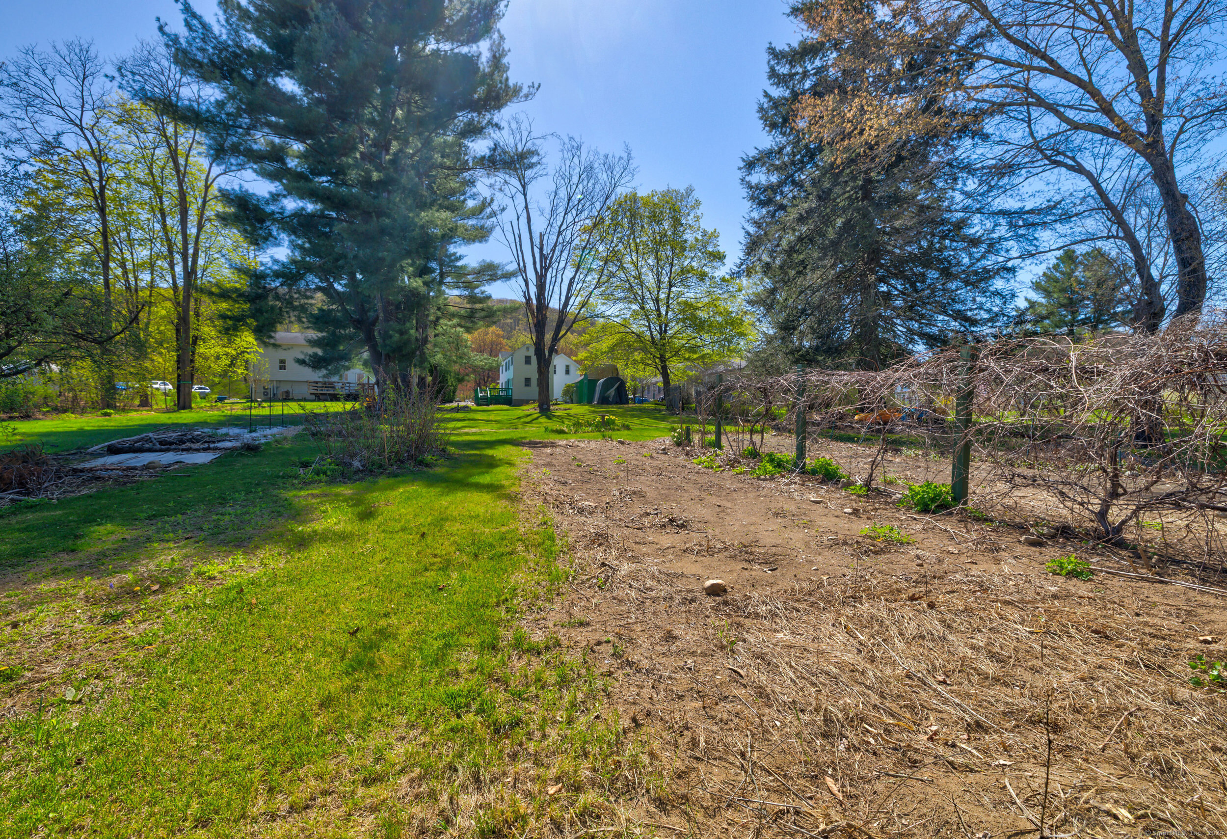 52 Wickett, New Hartford, Connecticut 06057