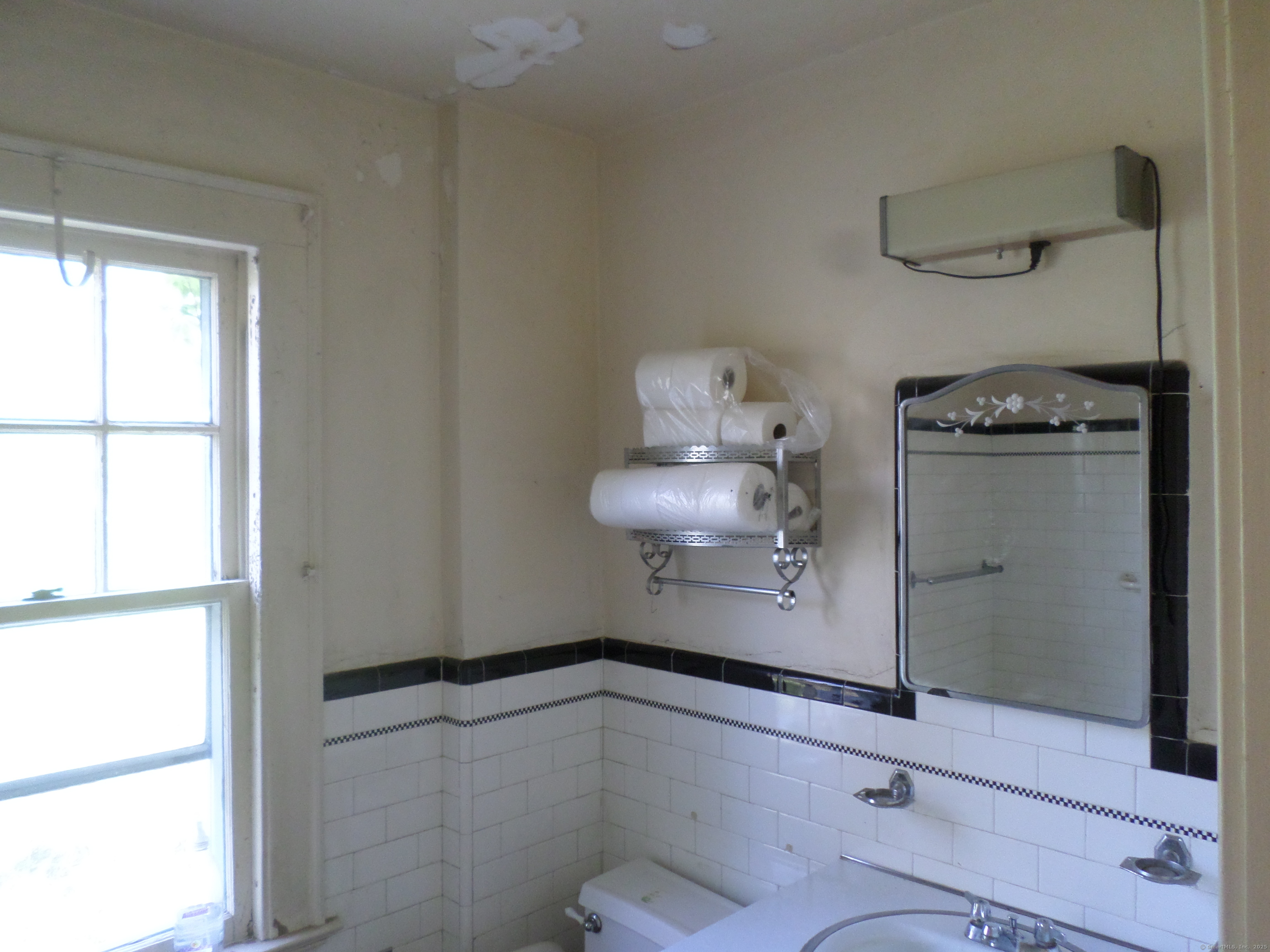 51 Hepburn, Hamden, Connecticut 06517