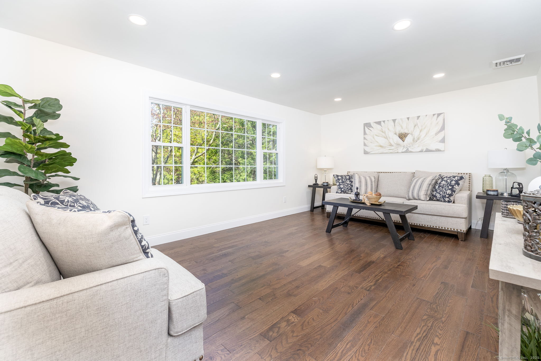 8 Tyrell, Wolcott, Connecticut 06716