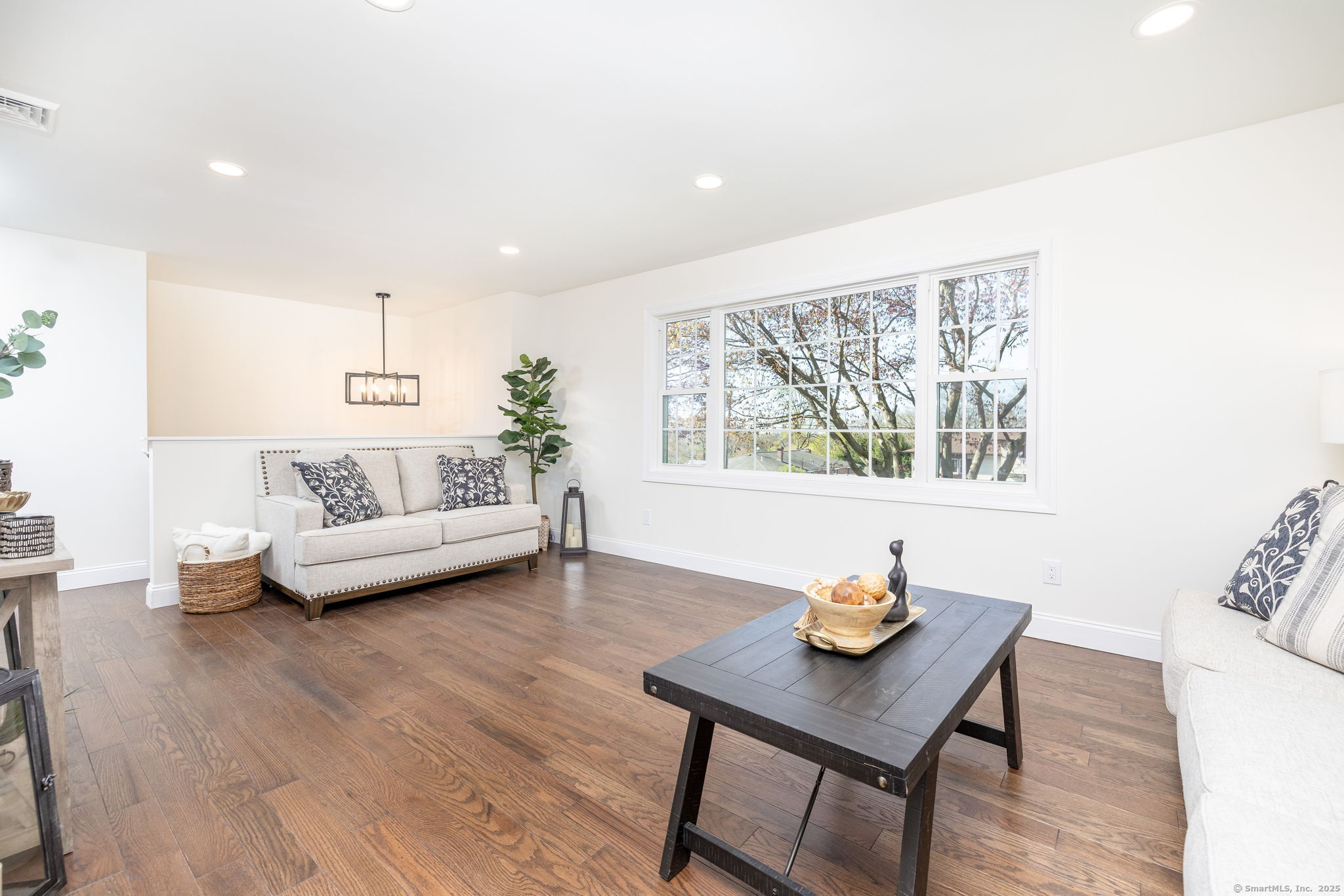 8 Tyrell, Wolcott, Connecticut 06716
