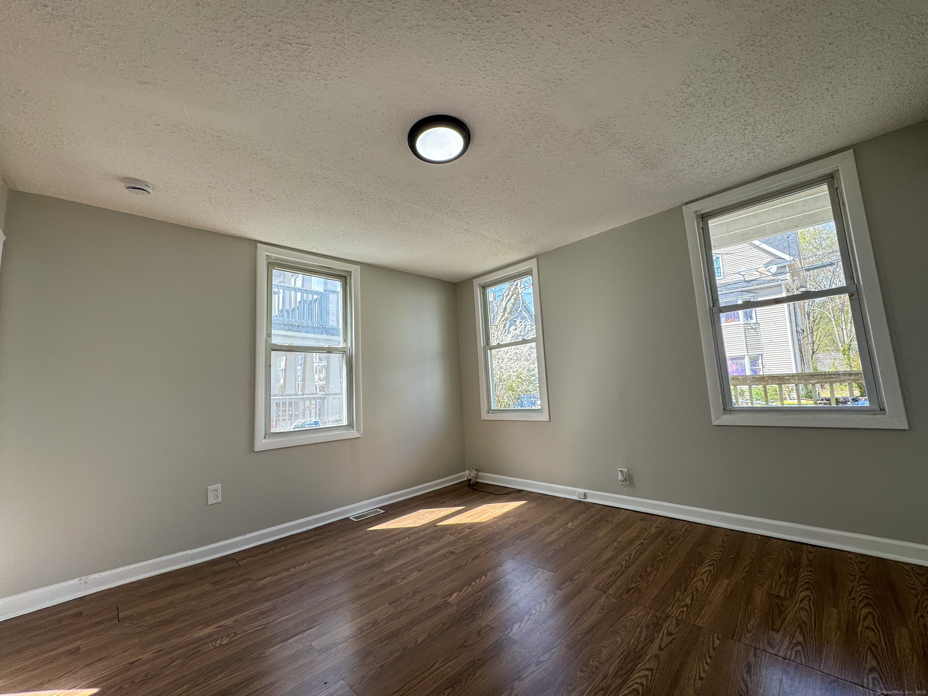 48 Irion, Waterbury, Connecticut 06704