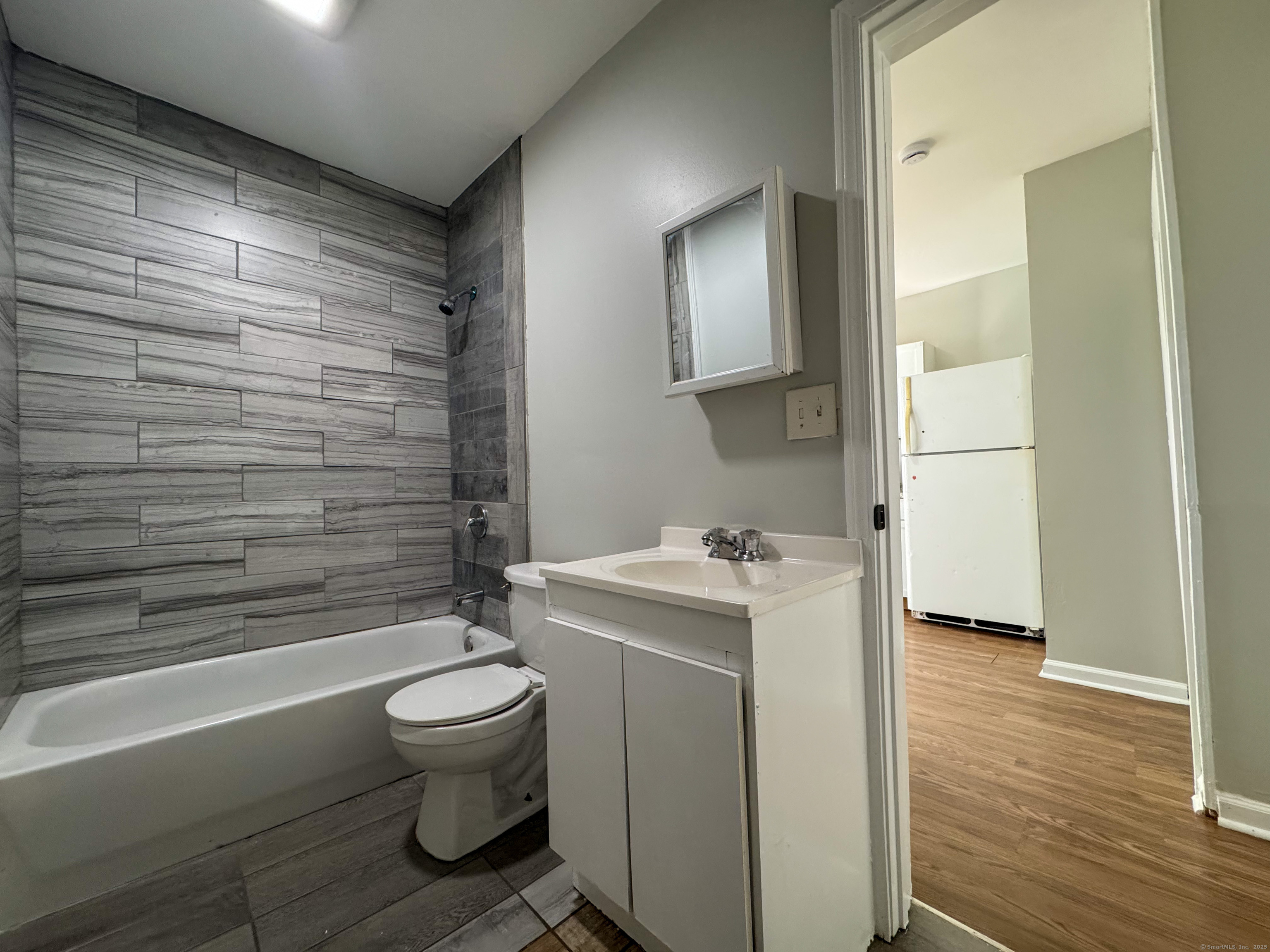 48 Irion, Waterbury, Connecticut 06704