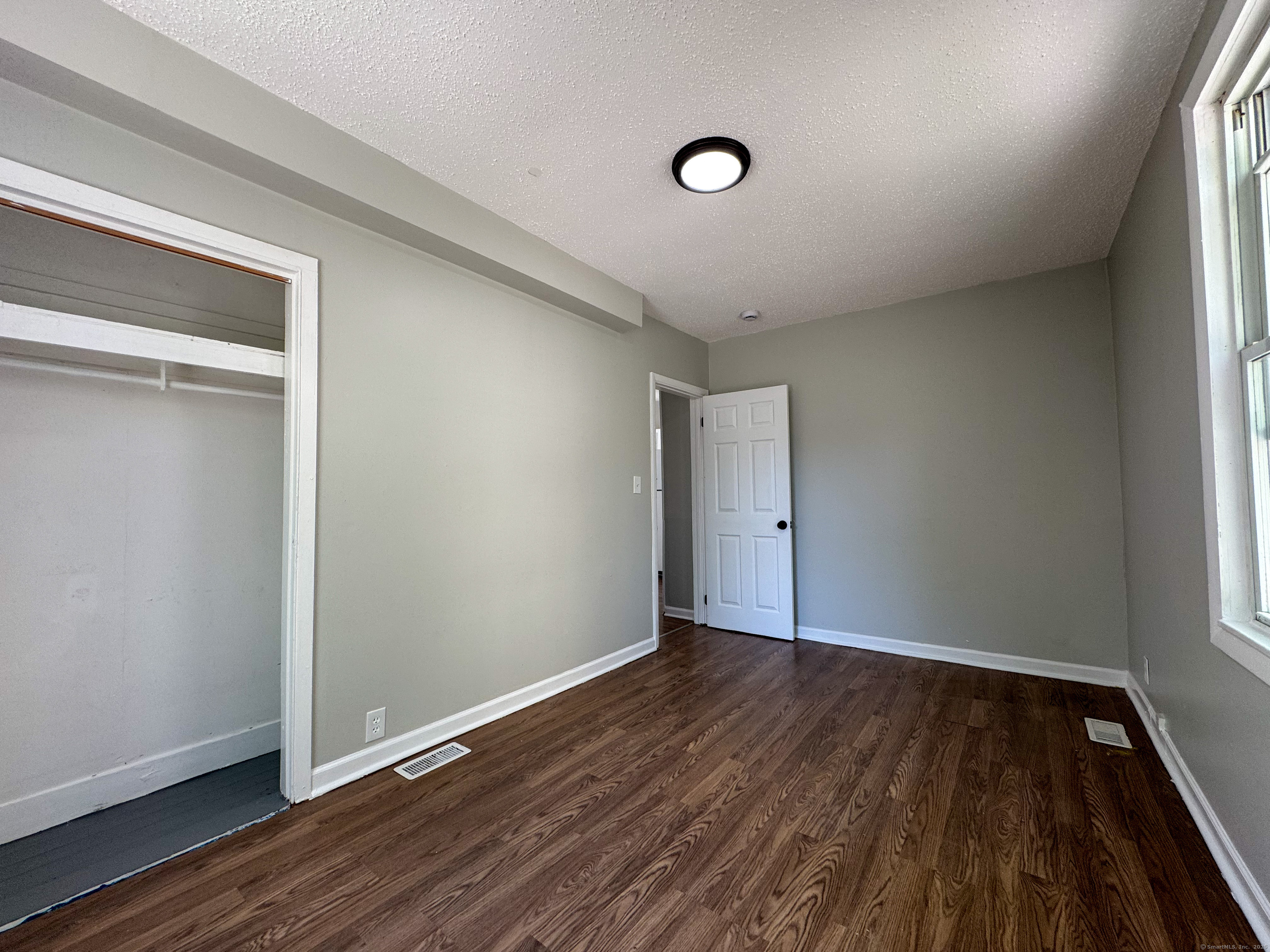 48 Irion, Waterbury, Connecticut 06704