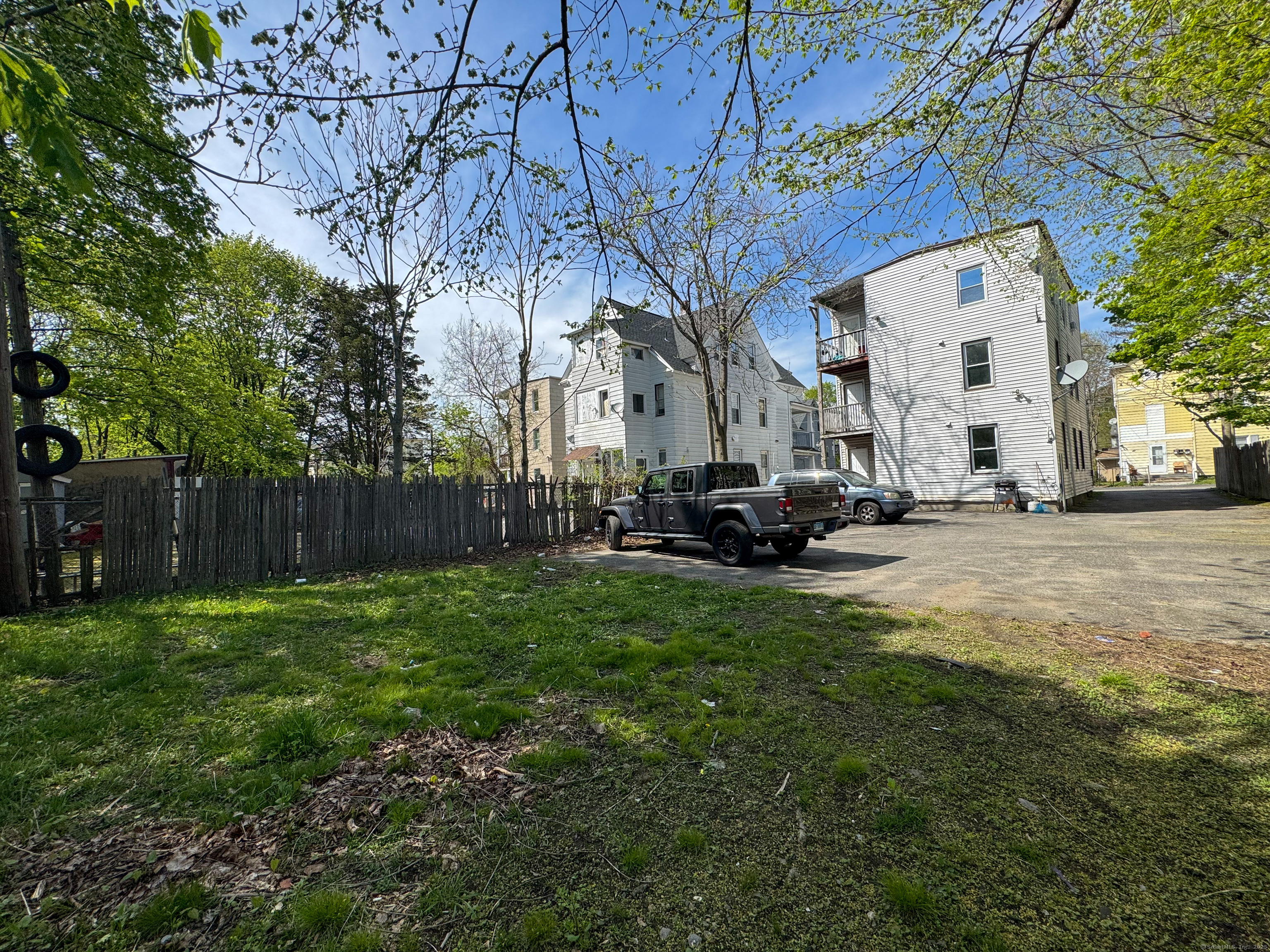 48 Irion, Waterbury, Connecticut 06704