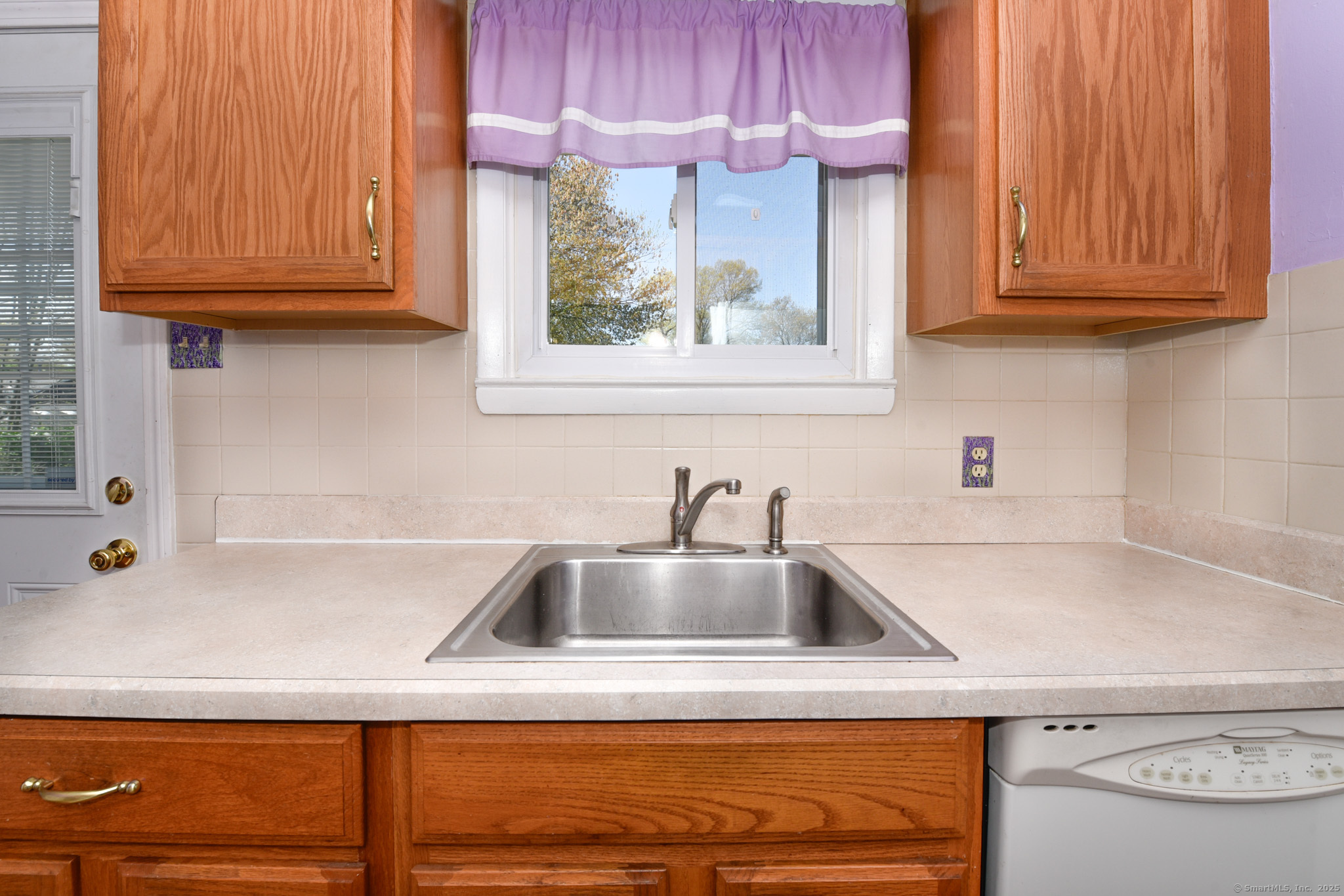 59 Leonard, Bridgeport, Connecticut 06606