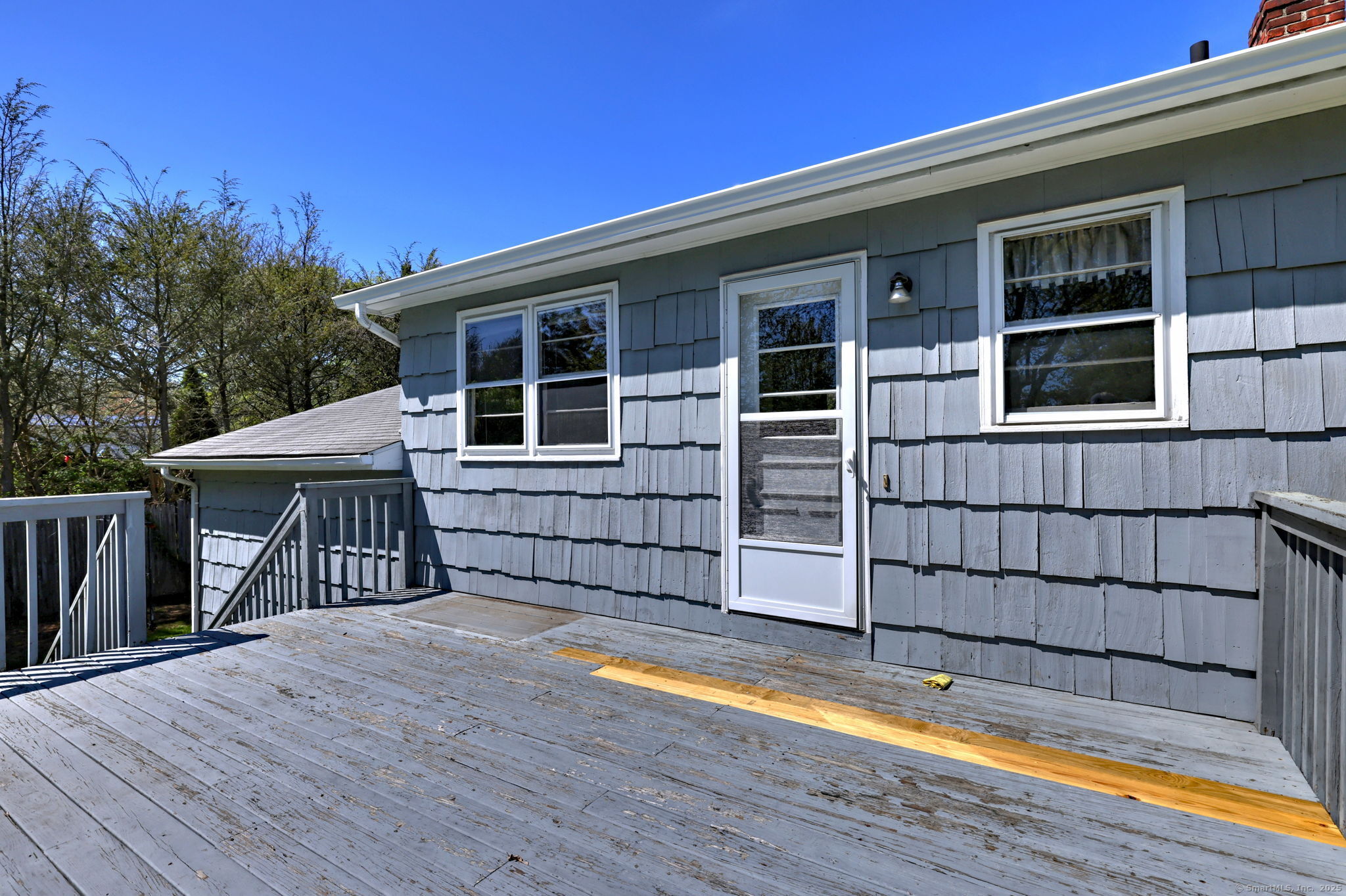 21 Chelsea, Milford, Connecticut 06460