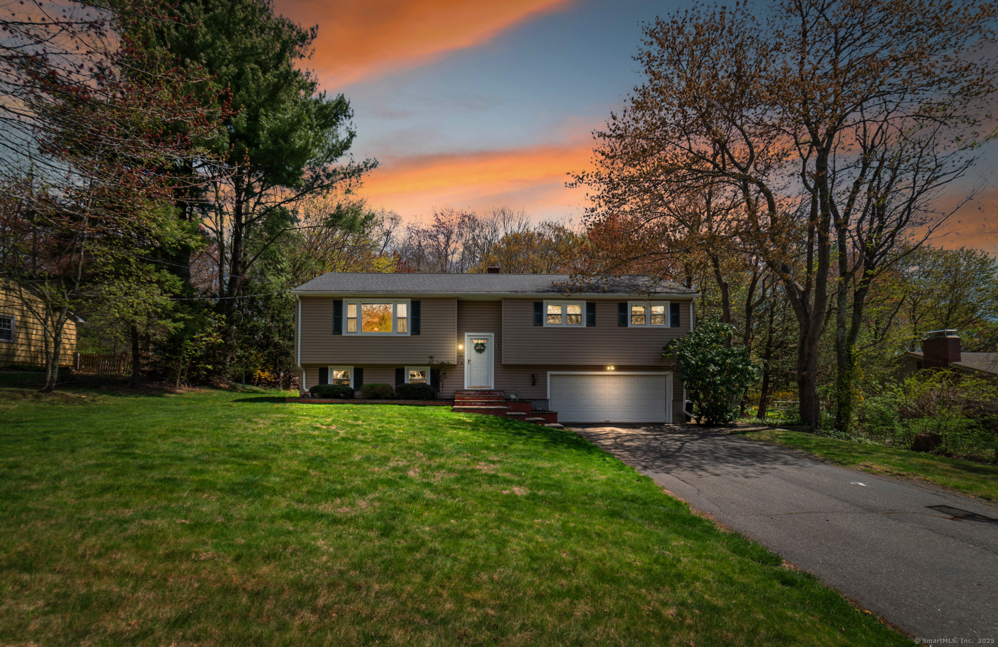 35 Patricia, Wolcott, Connecticut 06716