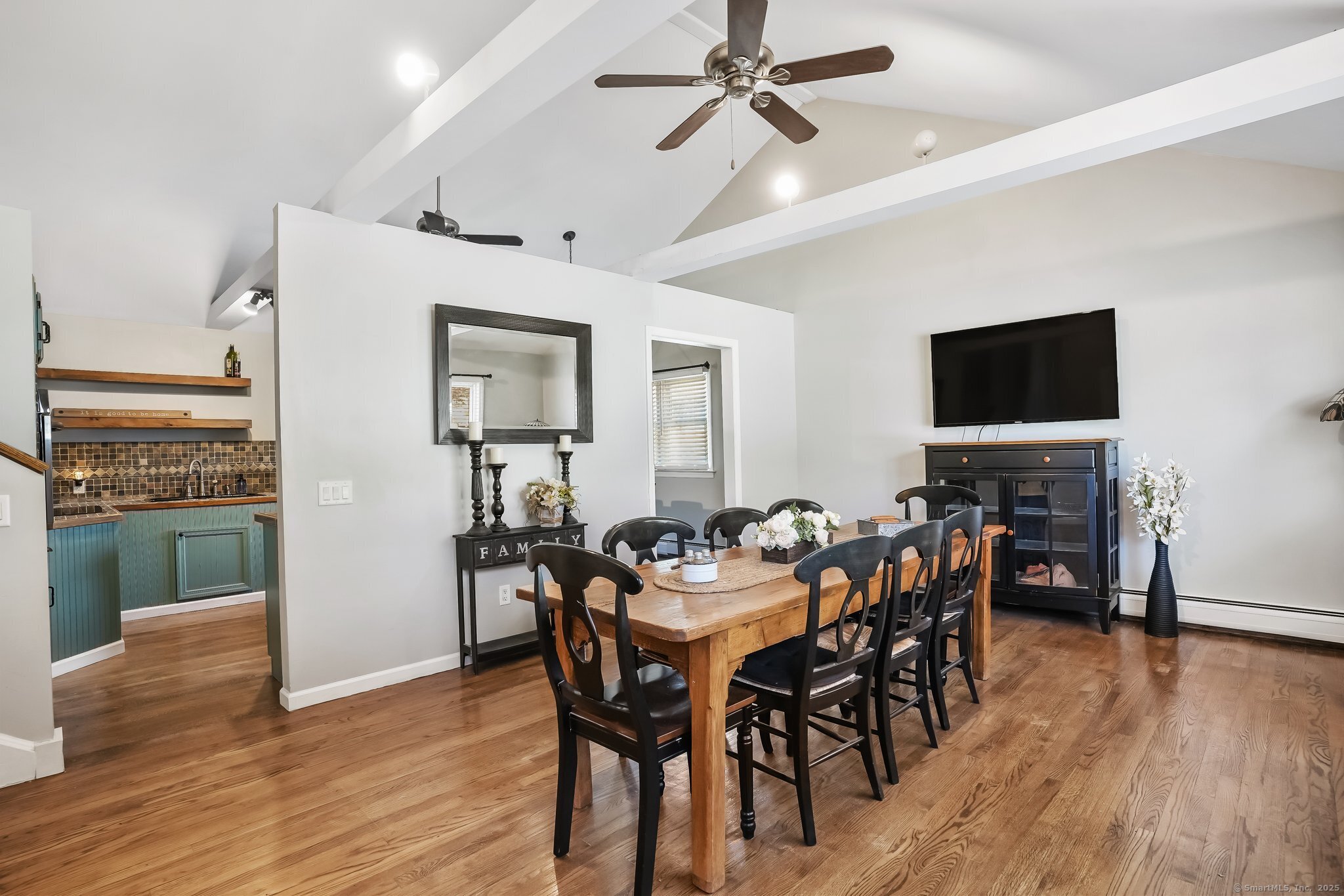 16 Skyline, Danbury, Connecticut 06810