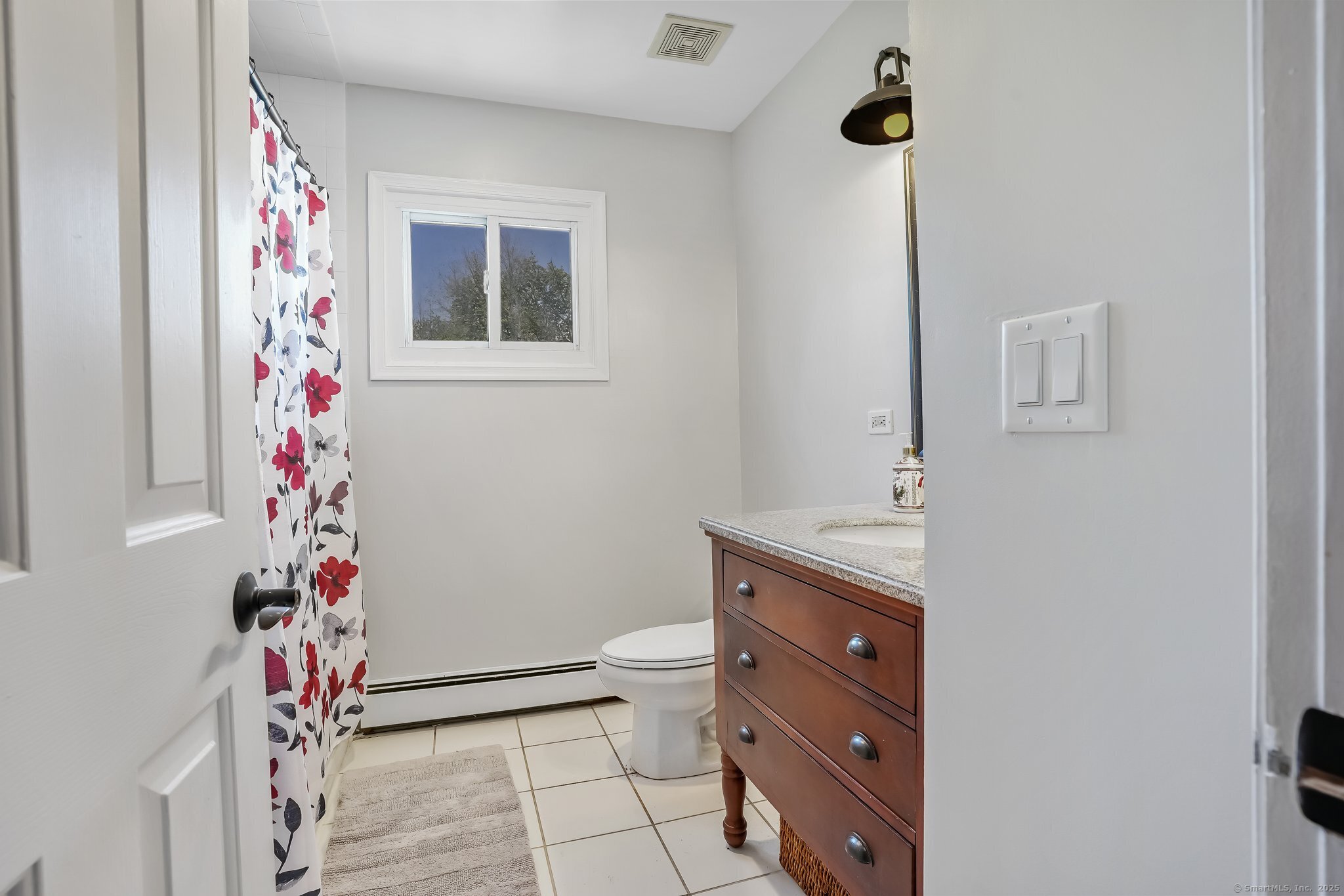 16 Skyline, Danbury, Connecticut 06810