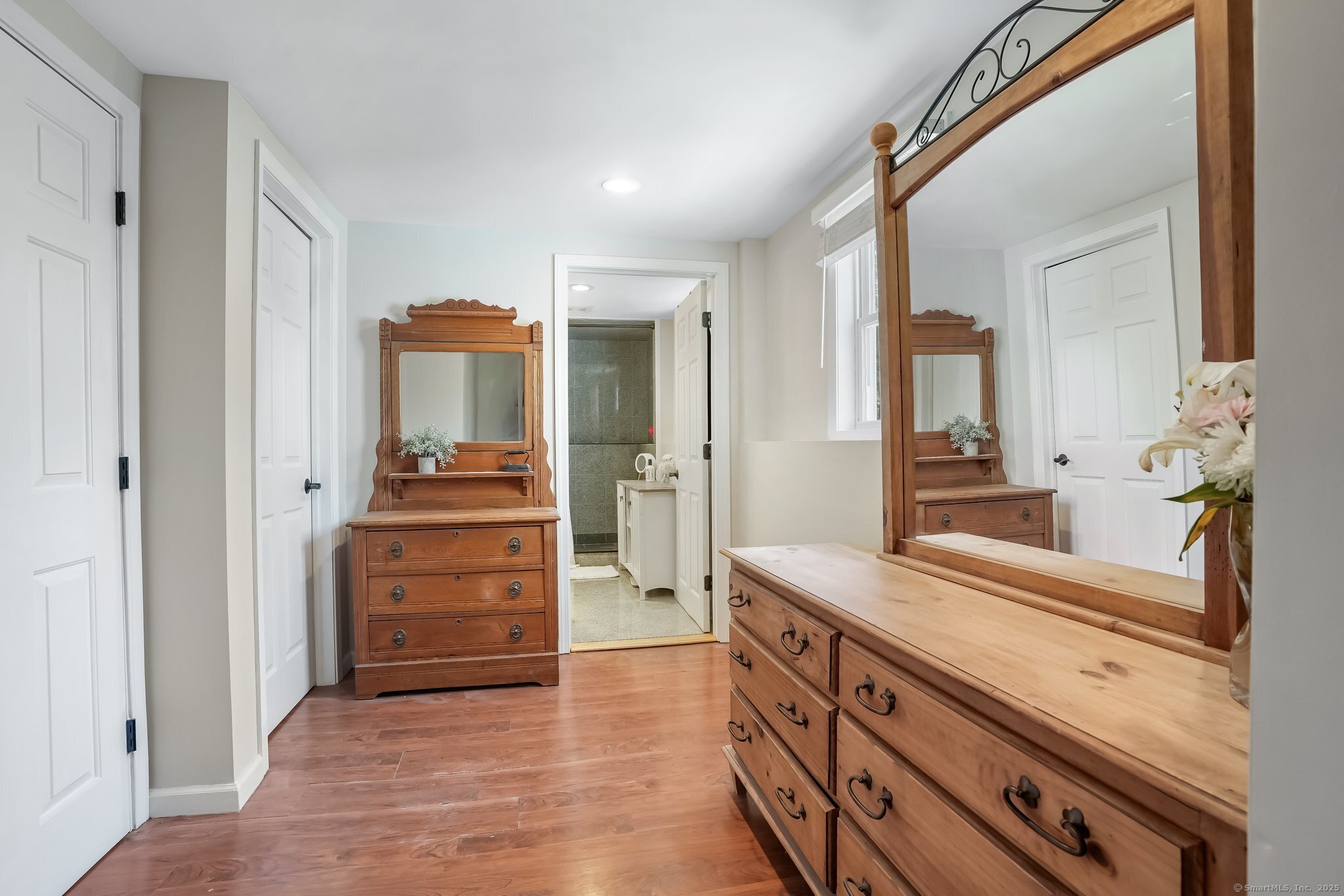 16 Skyline, Danbury, Connecticut 06810