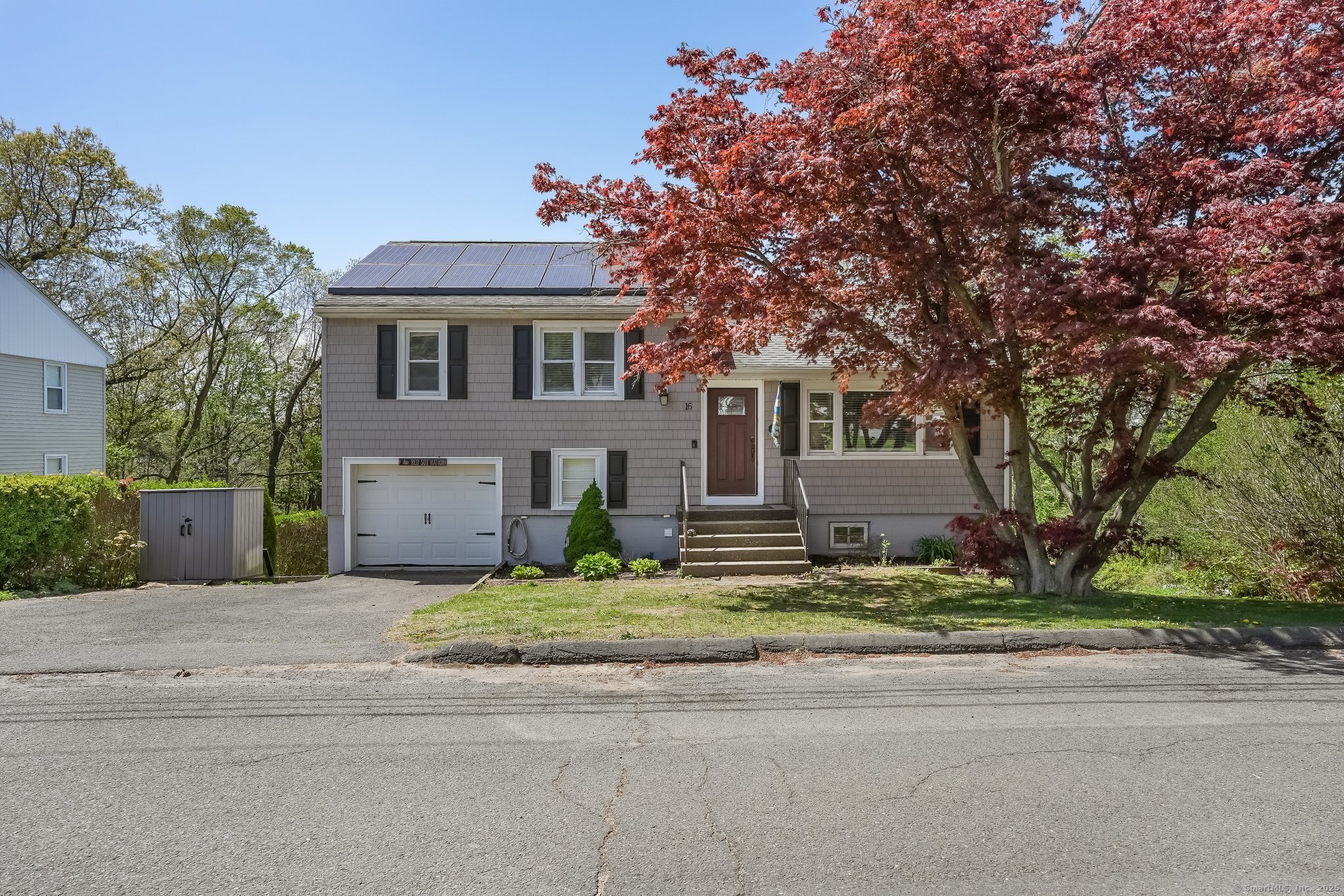 16 Skyline, Danbury, Connecticut 06810