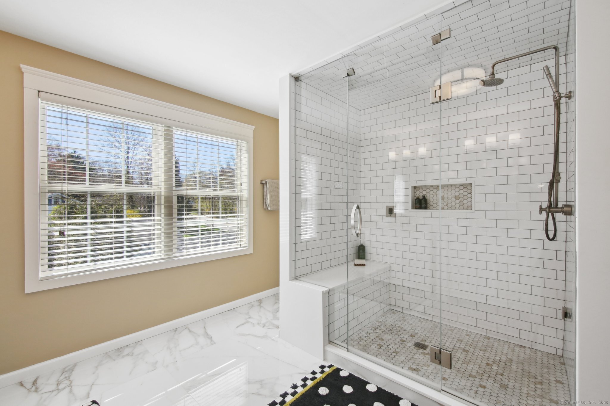 34 Kent, Warren, Connecticut 06754